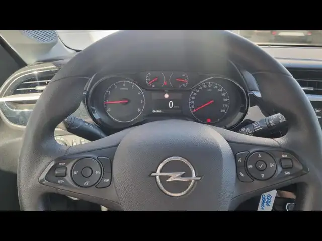 Opel Corsa view 9