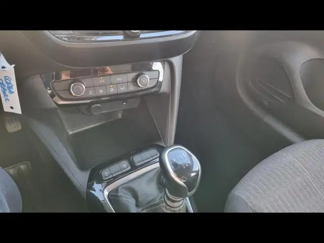 Opel Corsa view 12