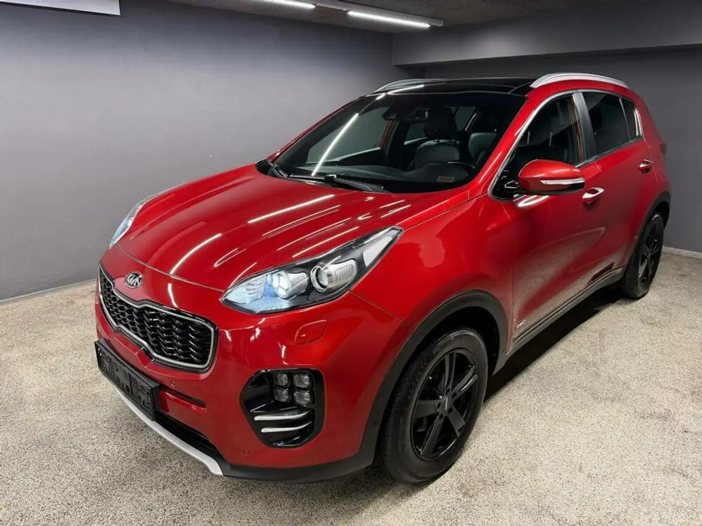 Kia Sportage GT-LINE*4WD*AUT*ACC*PANO*AHK*LEDER*SHZ*SZ Rot - 1