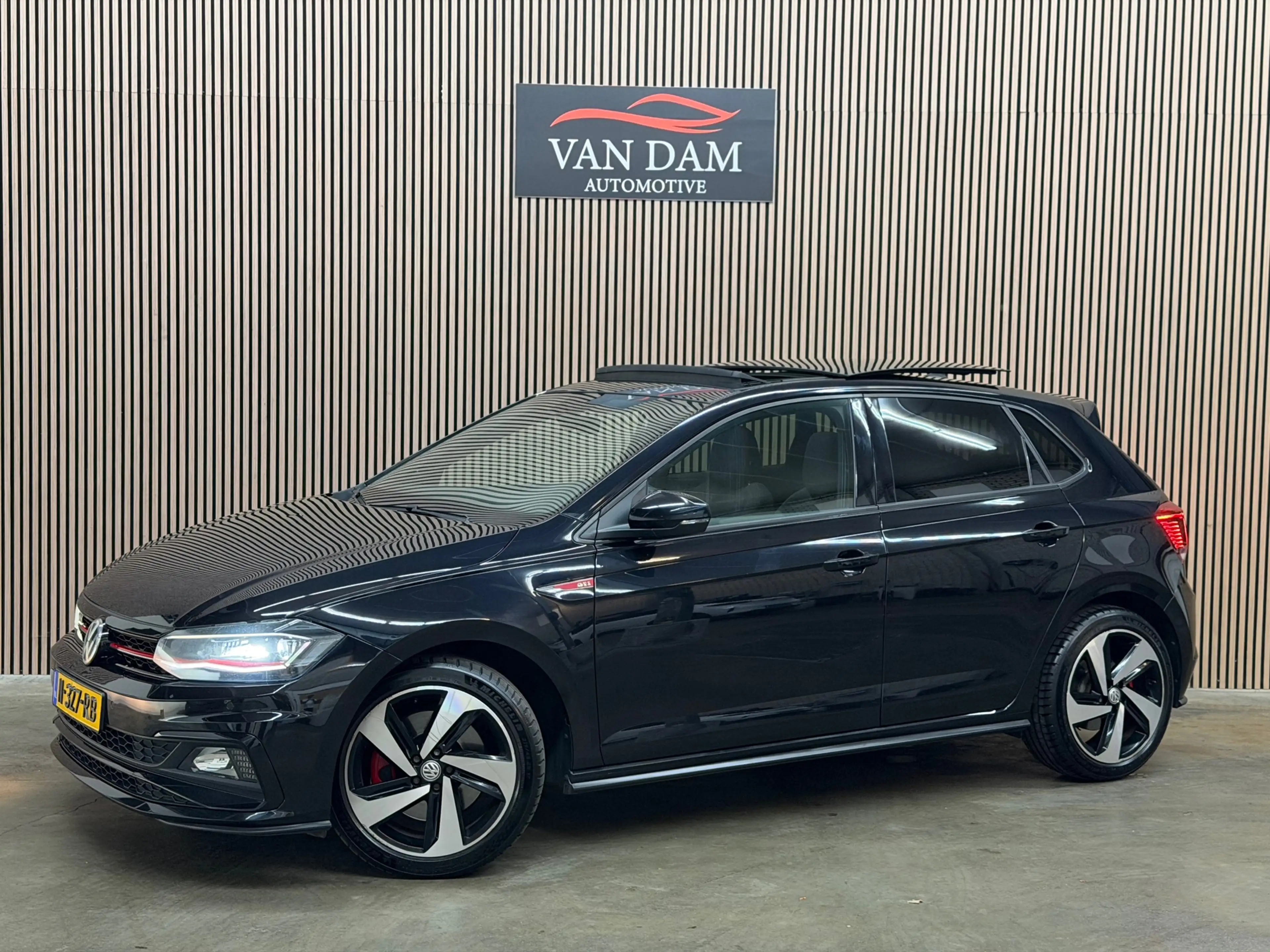 Volkswagen Polo GTI 2.0 TSI 2018 DSG PANO LED VIRTUAL CAMERA