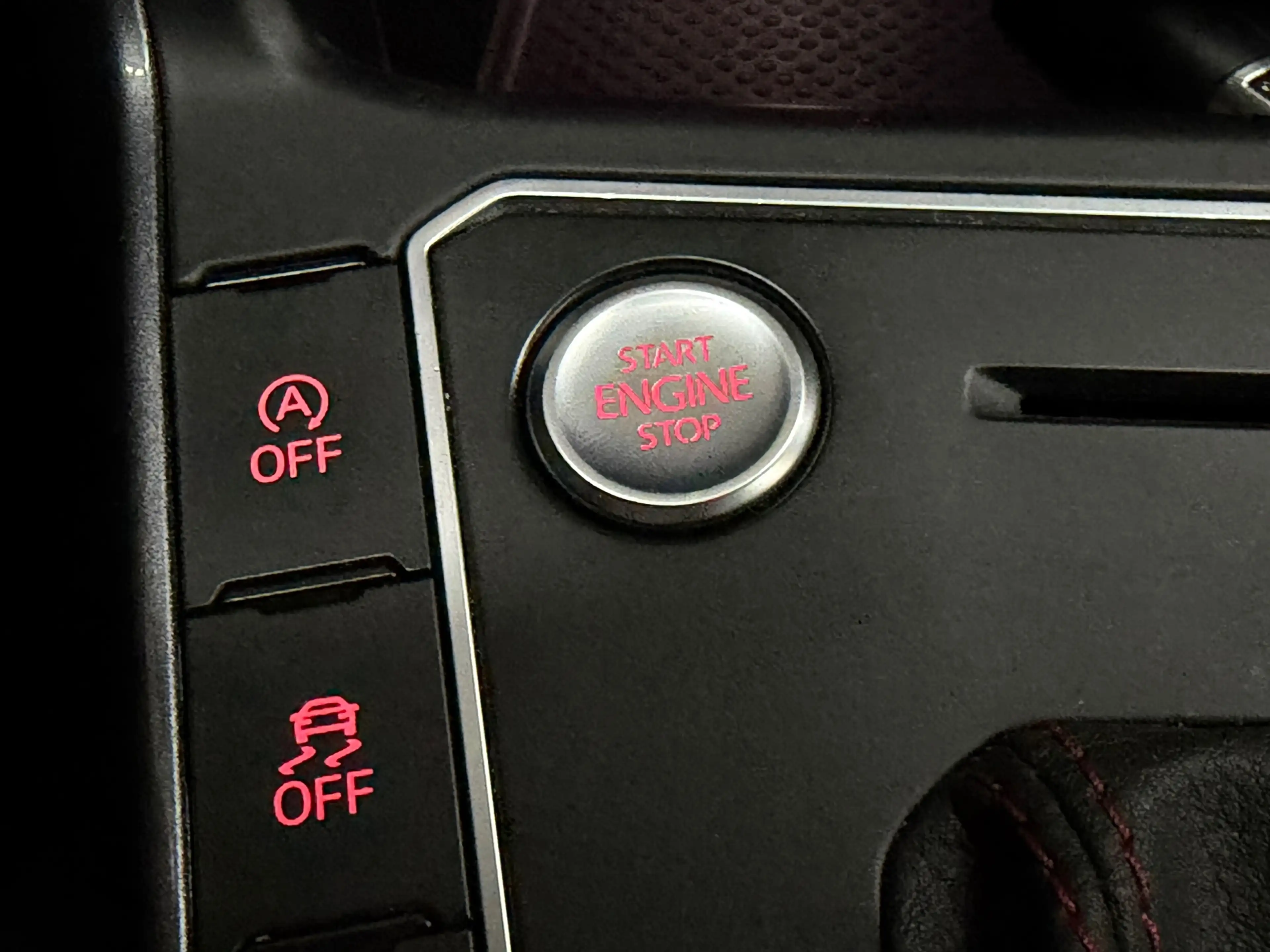 Volkswagen Polo GTI 2.0 TSI 2018 DSG PANO LED VIRTUAL CAMERA — photo 31