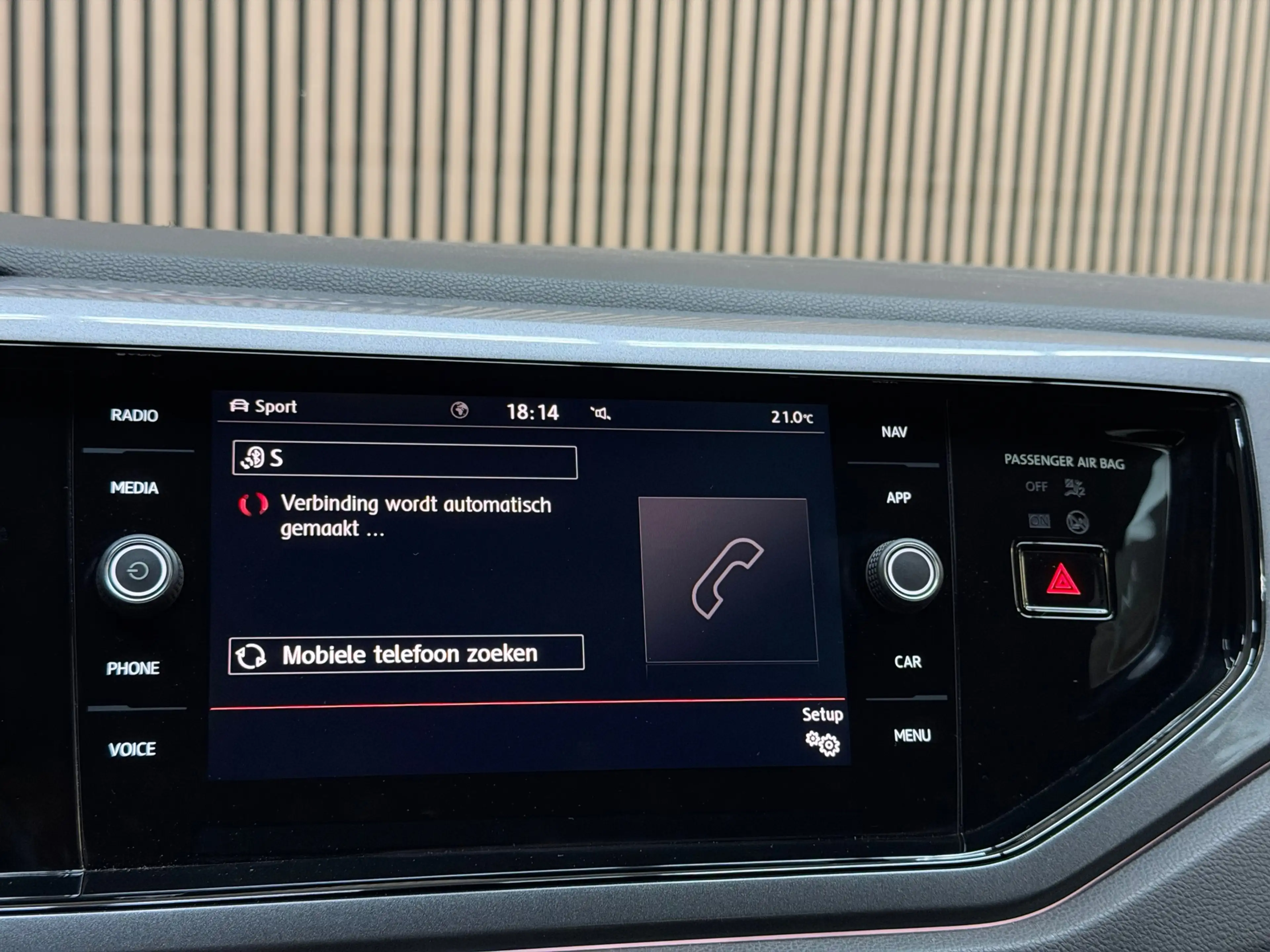 Volkswagen Polo GTI 2.0 TSI 2018 DSG PANO LED VIRTUAL CAMERA — photo 26