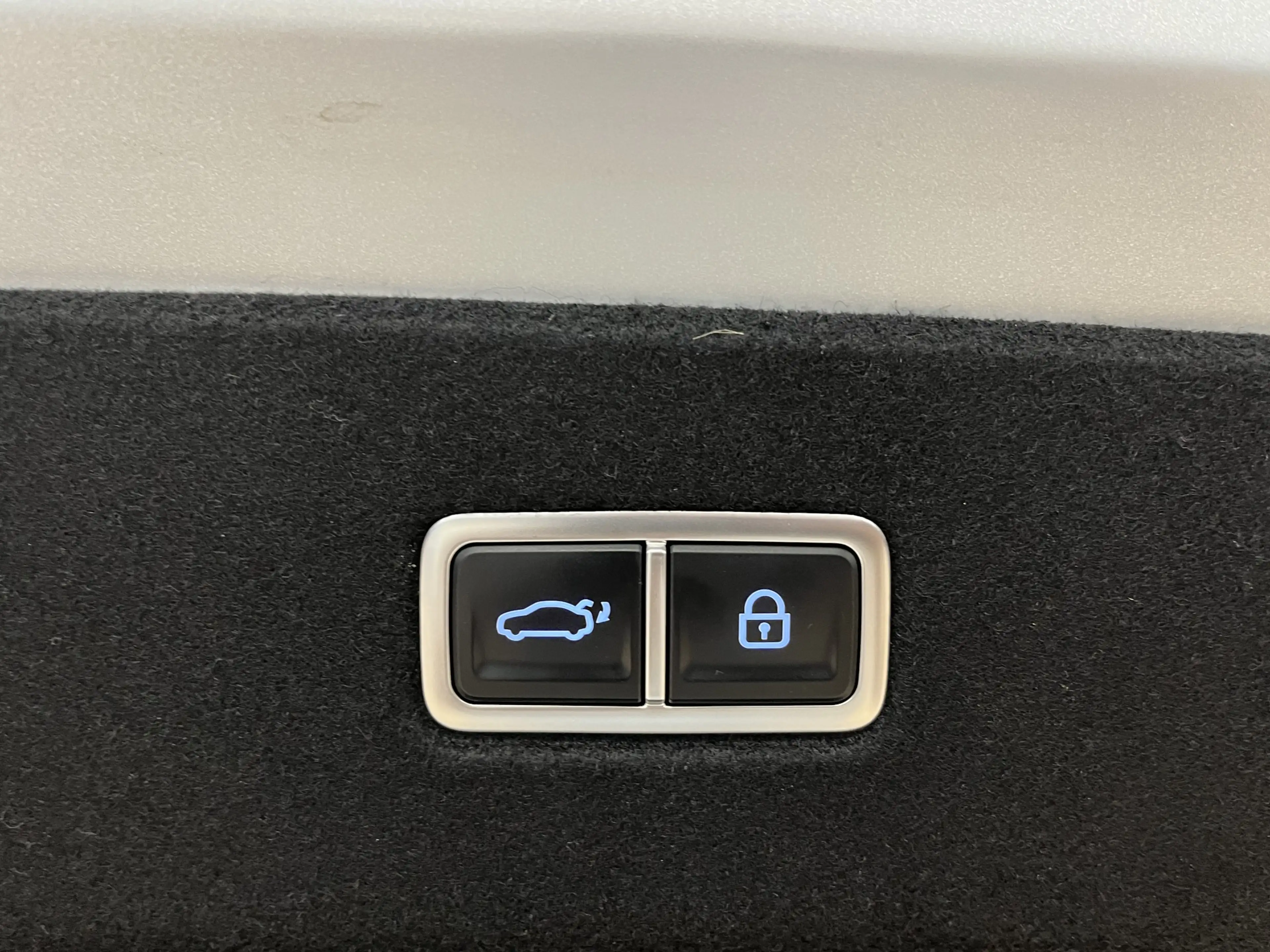 Hyundai IONIQ 6 Uniq Elektro AWD*HUD*BOSE*Leder*Navi*ACC — photo 8
