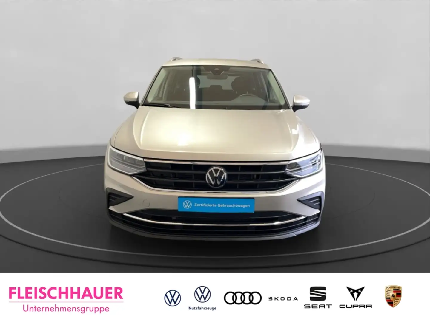 Volkswagen Tiguan 1.5 TSI Life Navi LED ACC El. Heckklappe Apple Car Zilver - 2