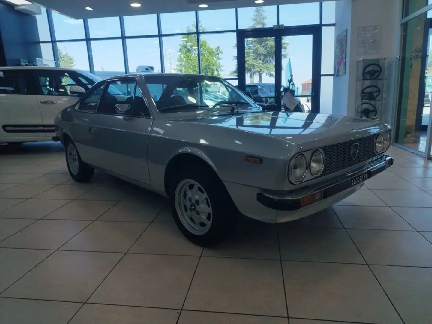 Lancia Beta Coupe 1.6 102cv Argento - 2