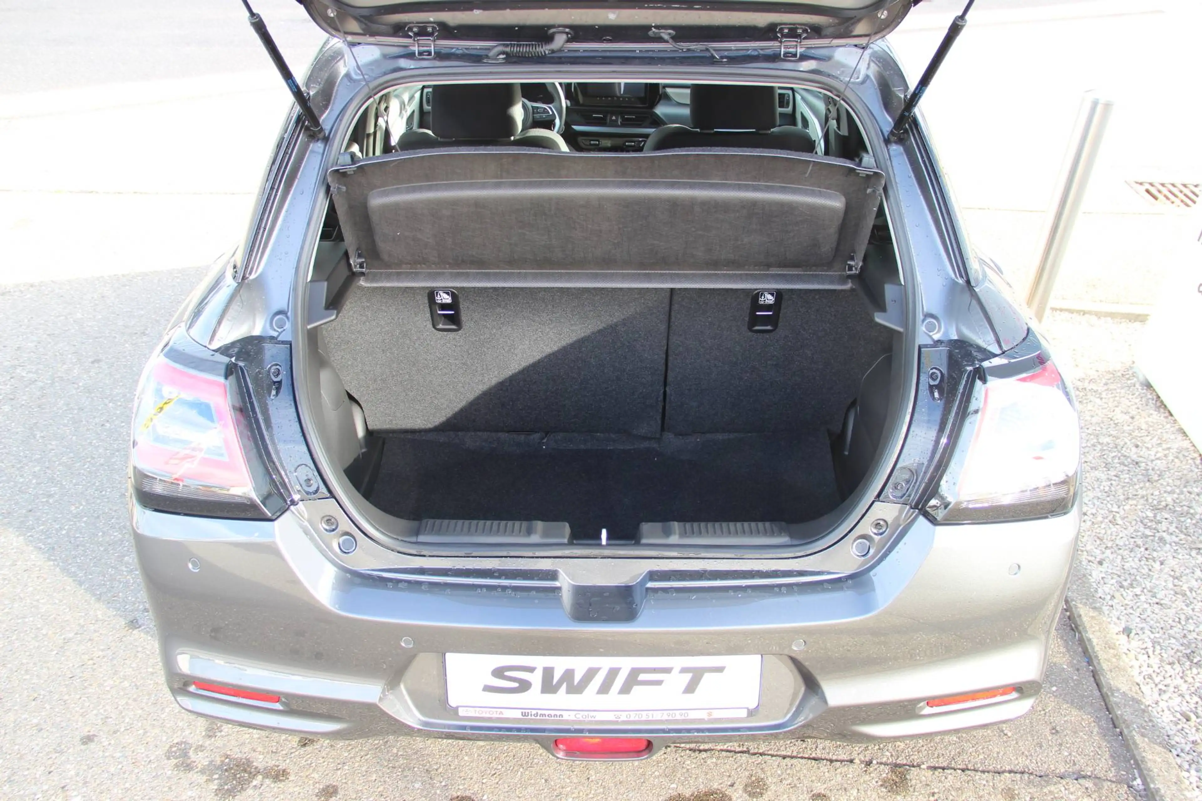 Suzuki Swift 1.2 Hybrid Comfort+ CVT Navi Kamera Sitzheizung — photo 10