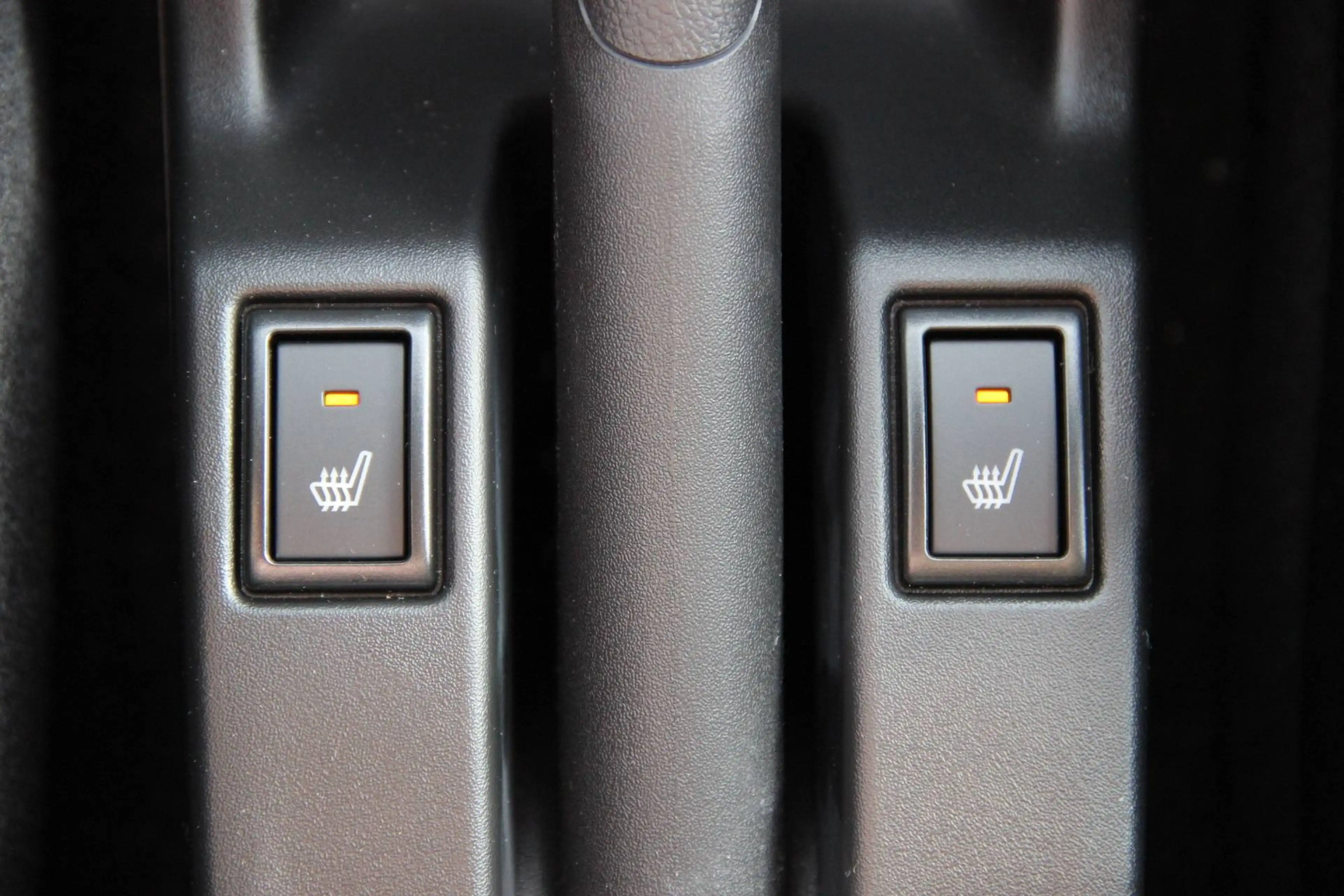 Suzuki Swift 1.2 Hybrid Comfort+ CVT Navi Kamera Sitzheizung — photo 14