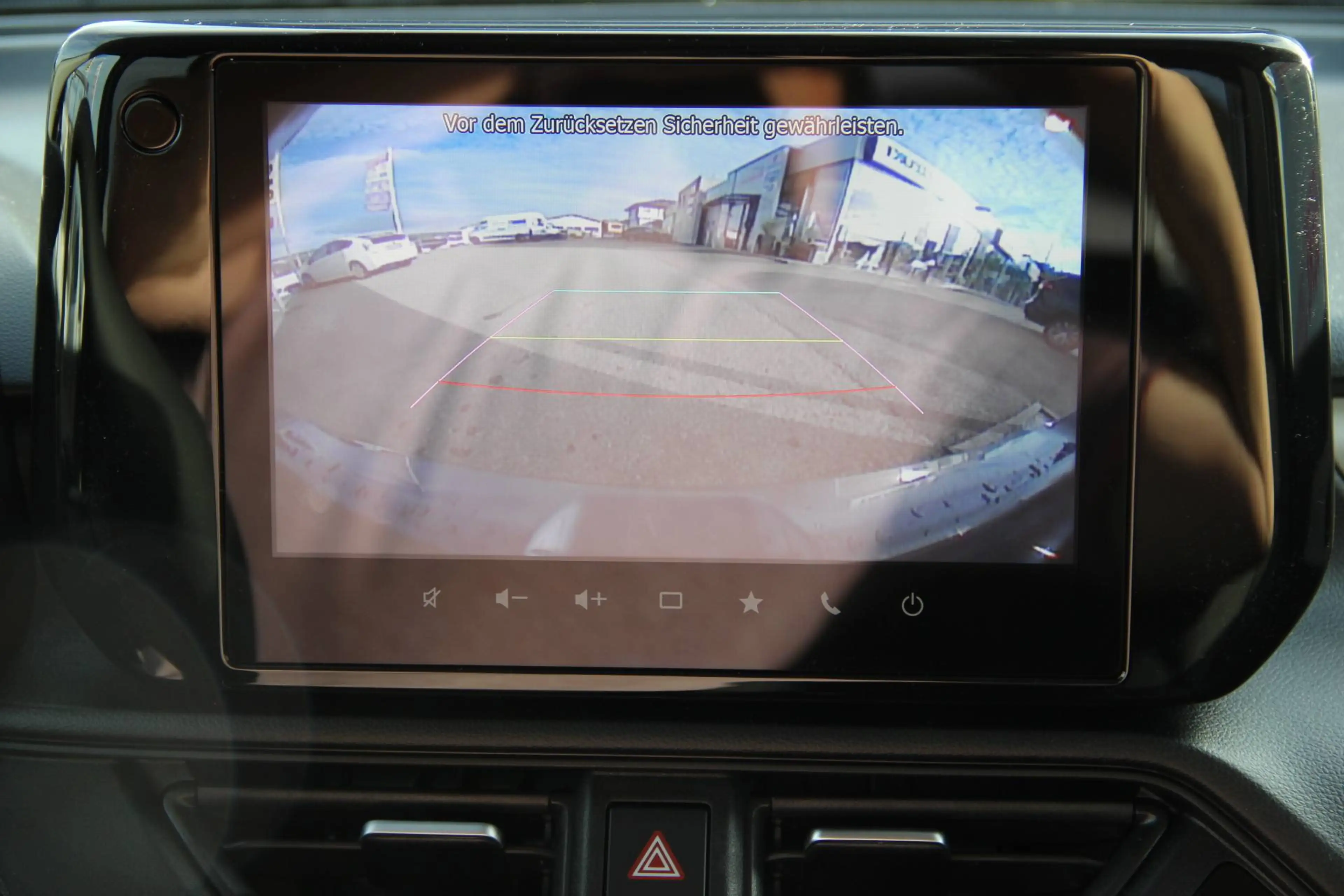 Suzuki Swift 1.2 Hybrid Comfort+ CVT Navi Kamera Sitzheizung — photo 12