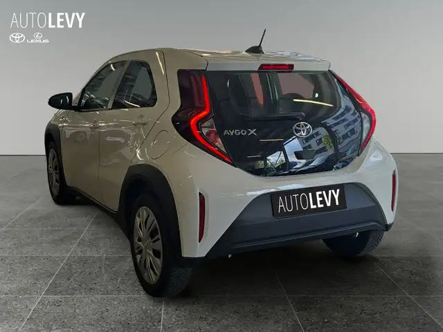 Toyota Aygo X view 4