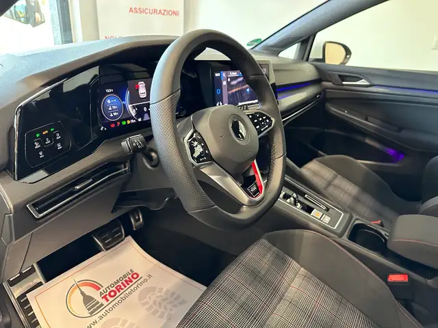 Volkswagen Golf view 12