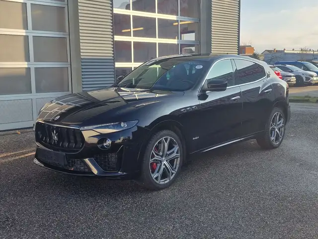 Maserati Levante Q4 Gran Sport Luftfederung