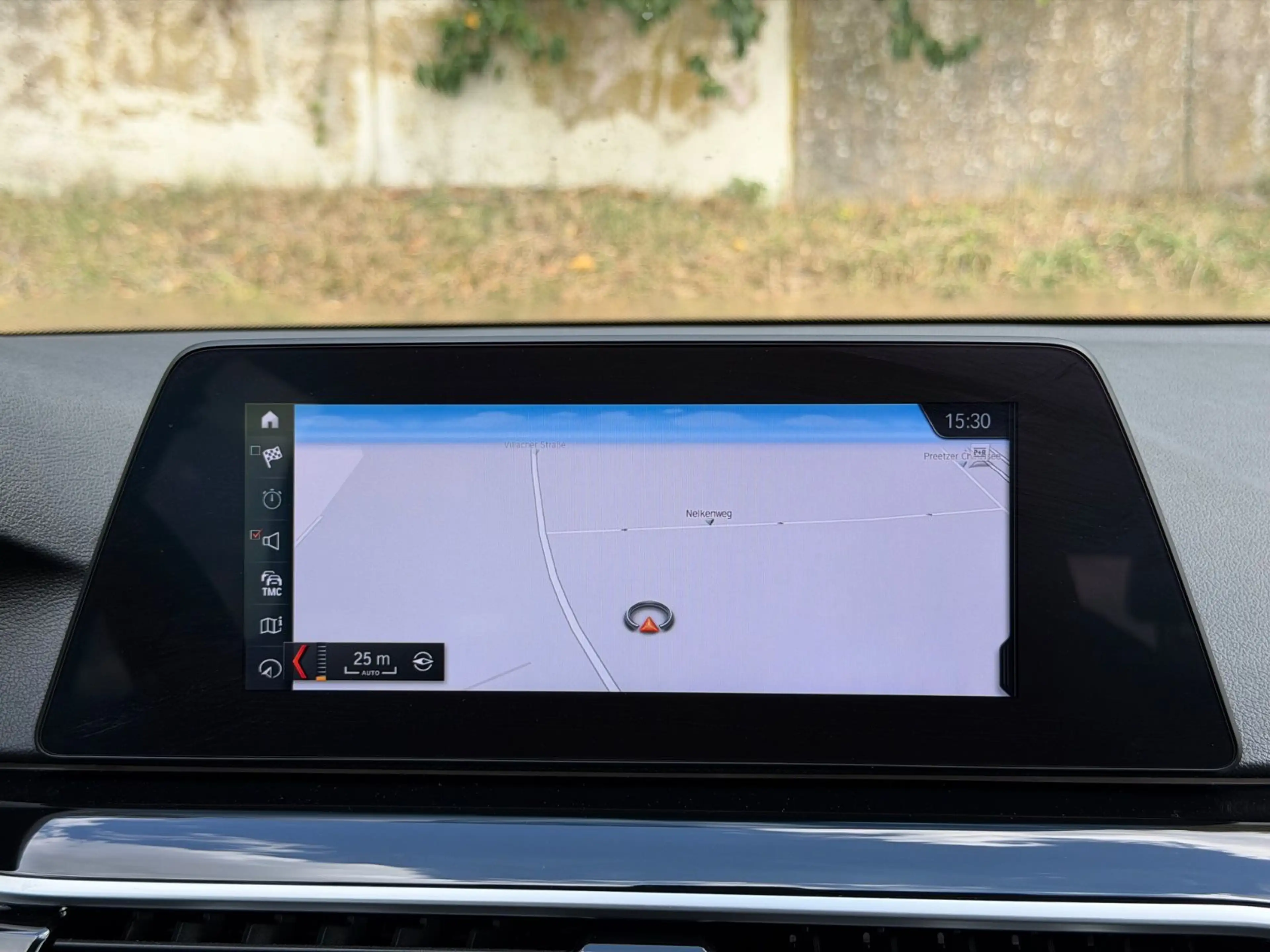 BMW 520 d Touring Sport Line/LED/AHK/NAVI/LEDER/CARPL — photo 12