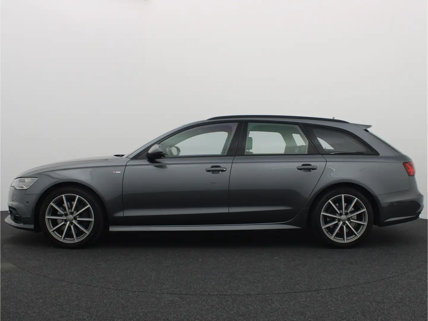 Audi A6 Avant 2.0 TFSI quattro S line Edition TREKHAAK / K Grijs - 2
