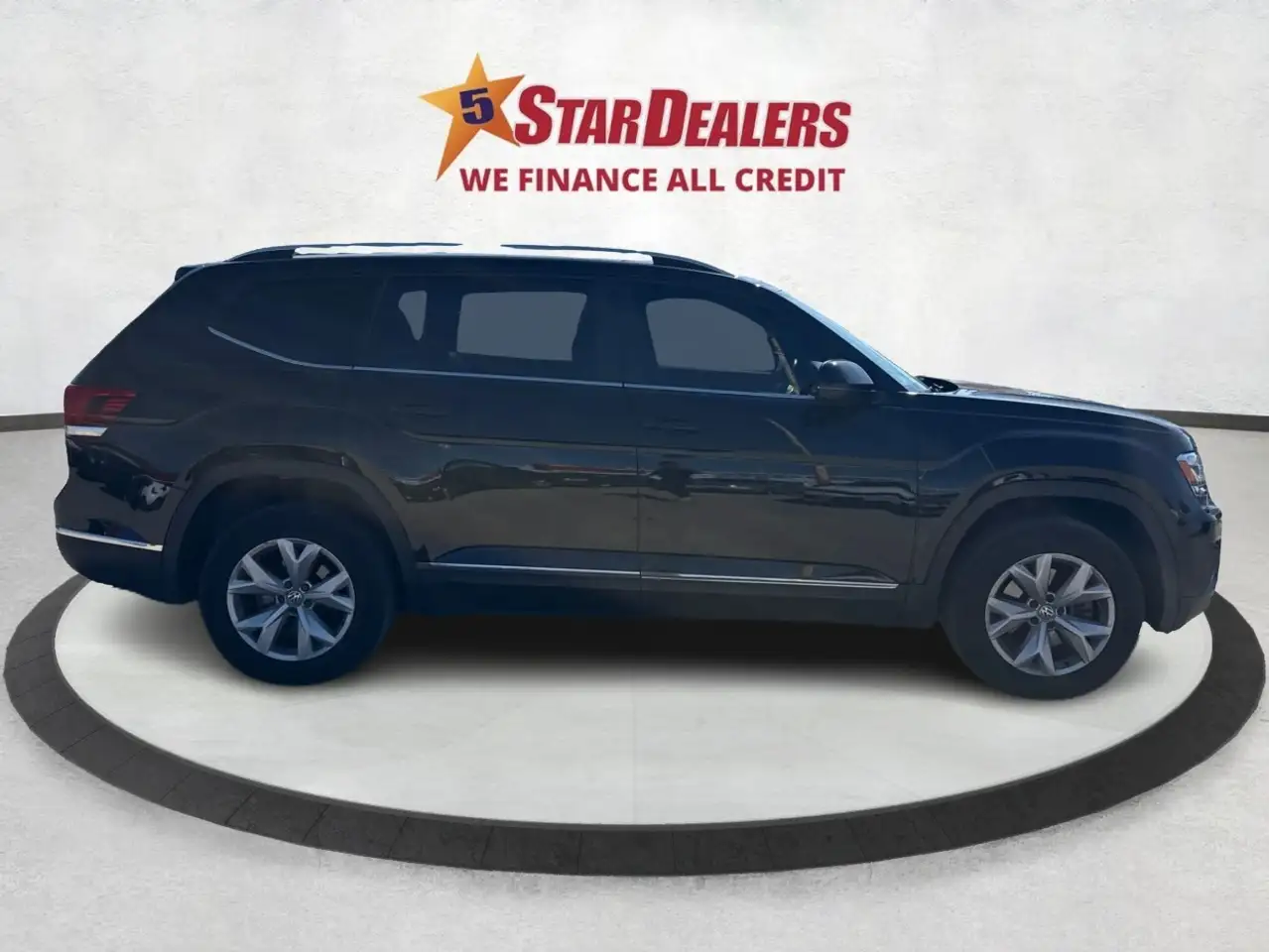 Volkswagen Atlas снимка Volkswagen Atlas
