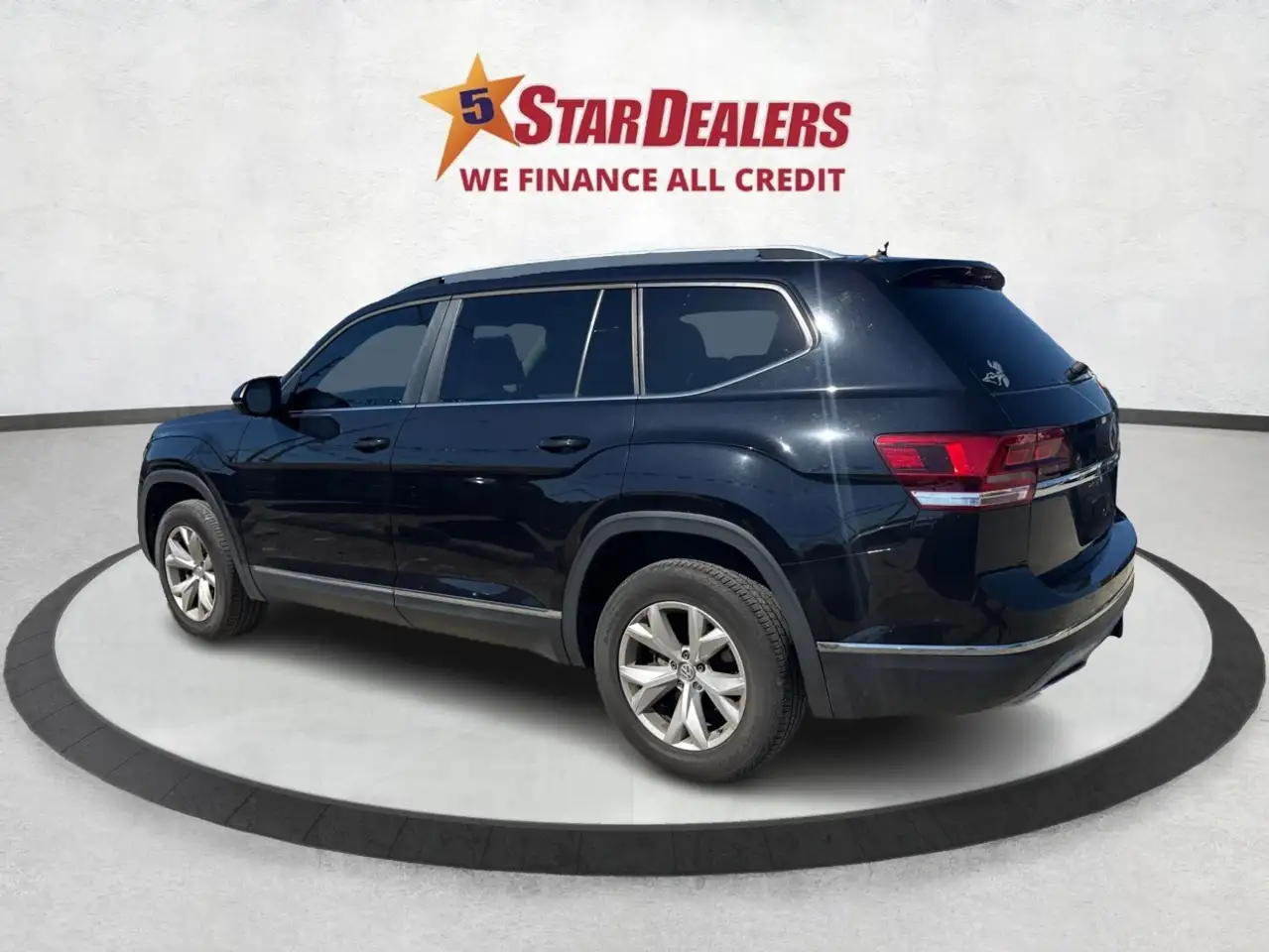 Volkswagen Atlas снимка Volkswagen Atlas