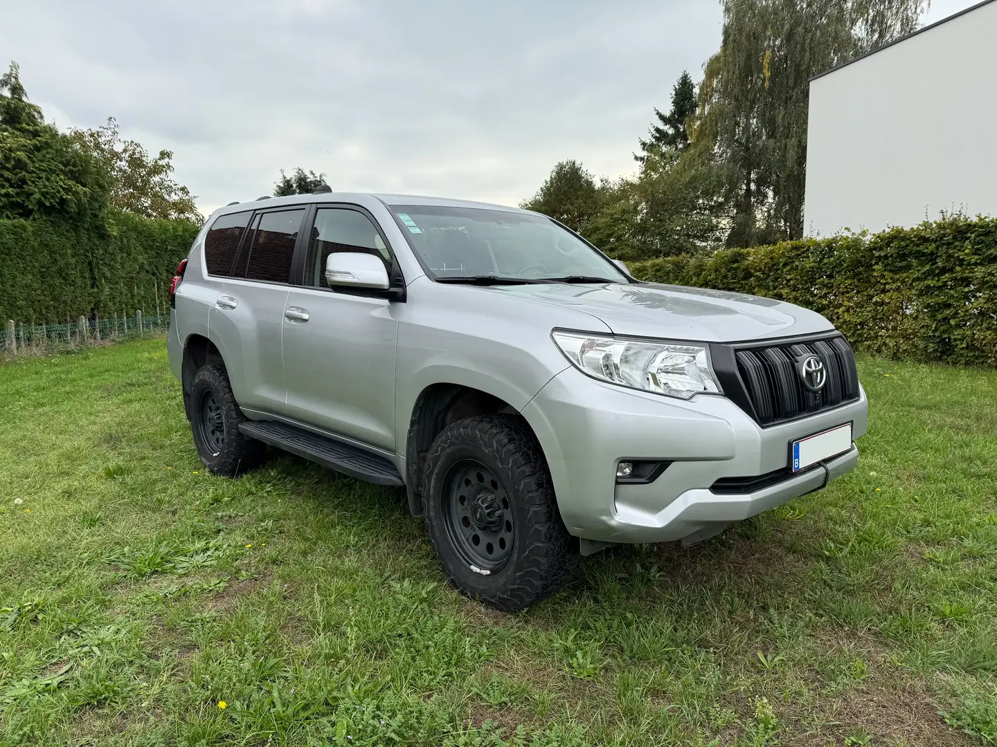 Toyota Land Cruiser Land Cruiser 2.8 D-4D Automatik Comfort Argent - 2