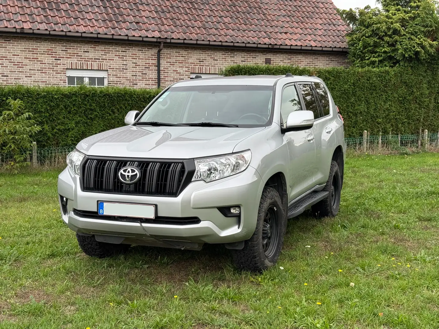 Toyota Land Cruiser Land Cruiser 2.8 D-4D Automatik Comfort Argent - 1