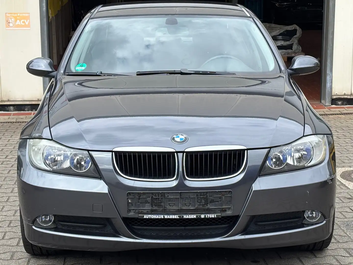 BMW 318 318i /Klimaautomatik./PDC/ 2 Hand/ Alu Grau - 2