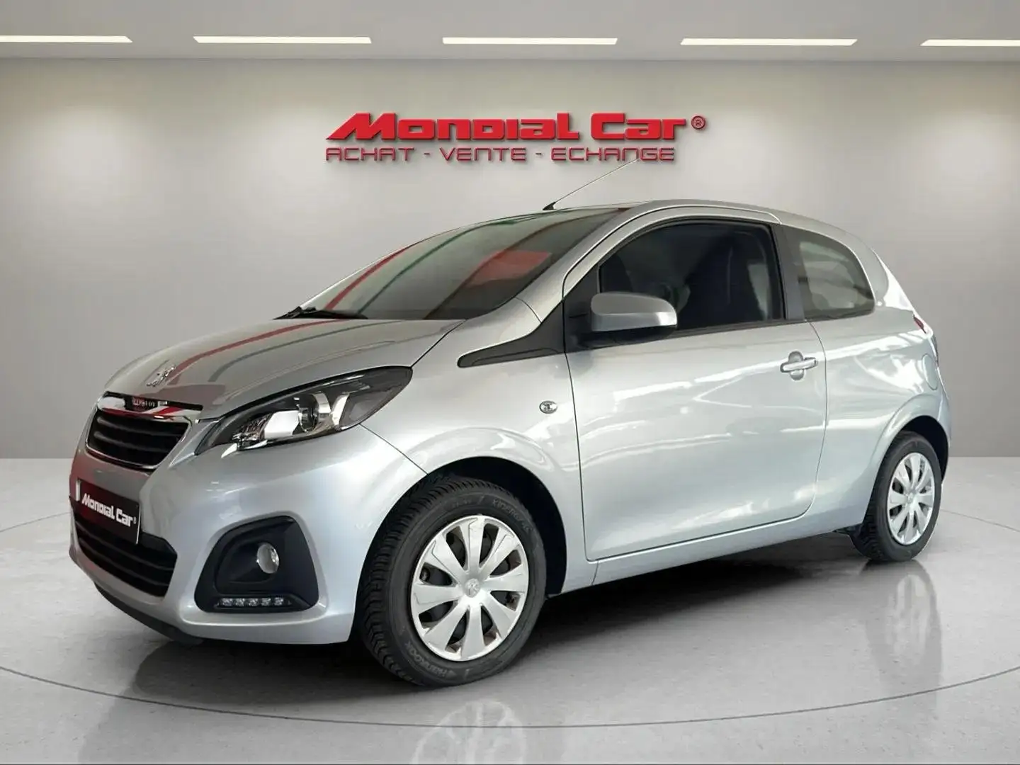 Peugeot 108 108 1.0 VTi Active * Roue de secours * Clim * Argent - 1