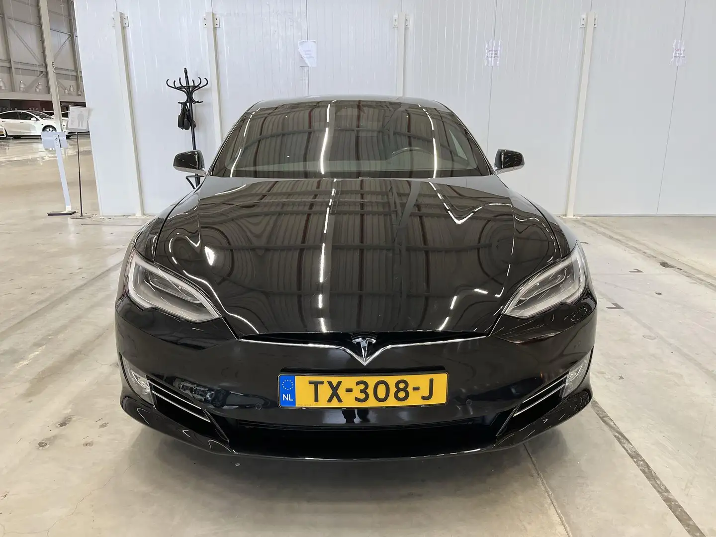 Tesla Model S 75D/BTW/Enhanced Autopilot Black - 2