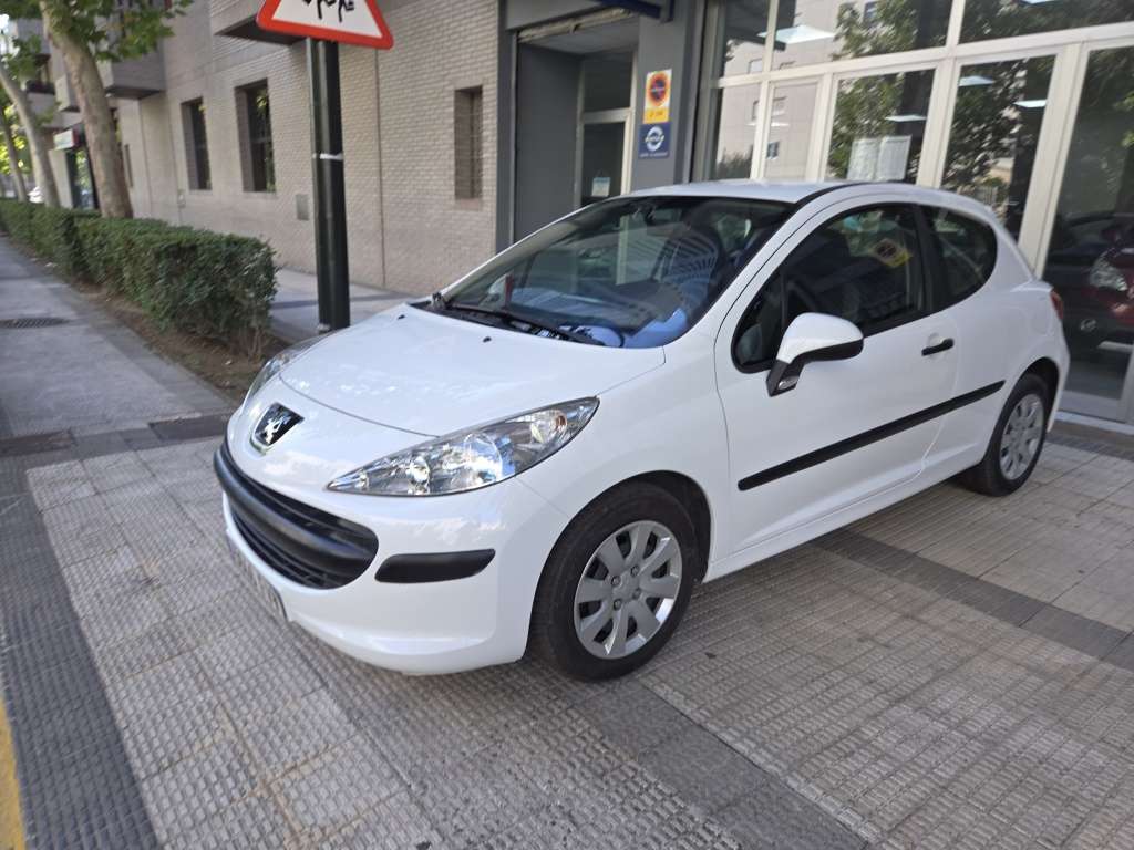 Peugeot 207 1.4 VTi 16v Sport - foto 1