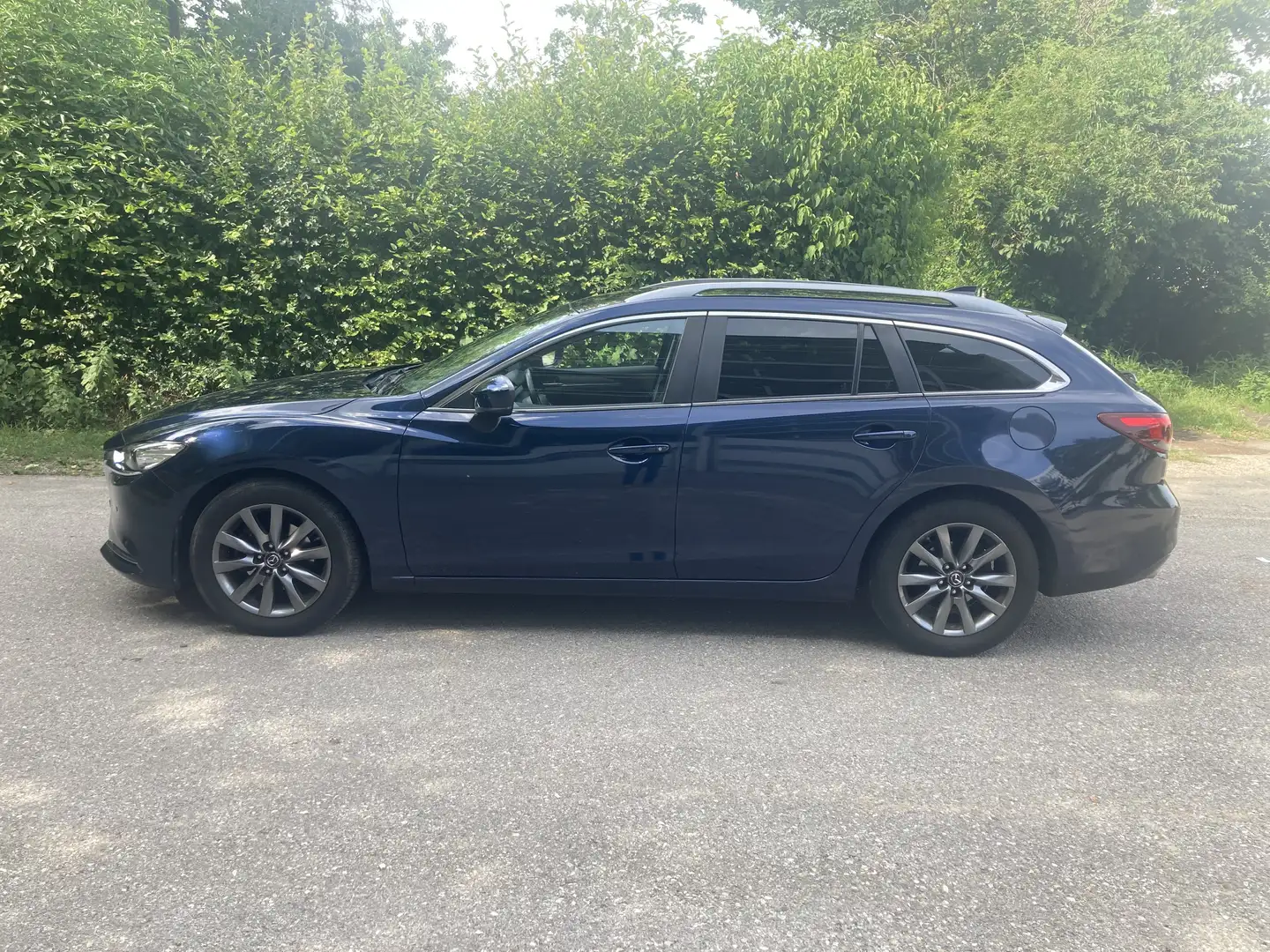 Mazda 6 Exclusive-Line Blau - 2