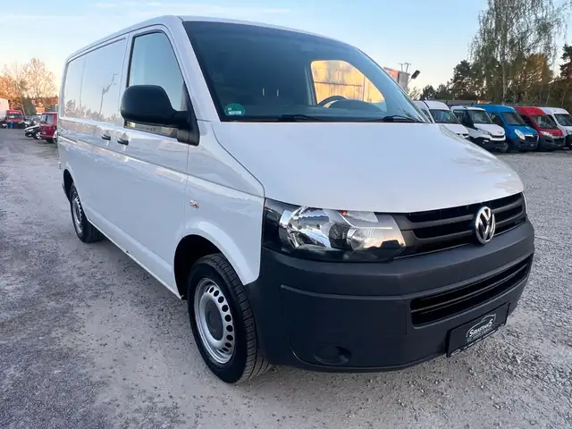 Volkswagen T5 Transporter T5 Klima Sortimo Tüv + Insp. + Kupplung neu