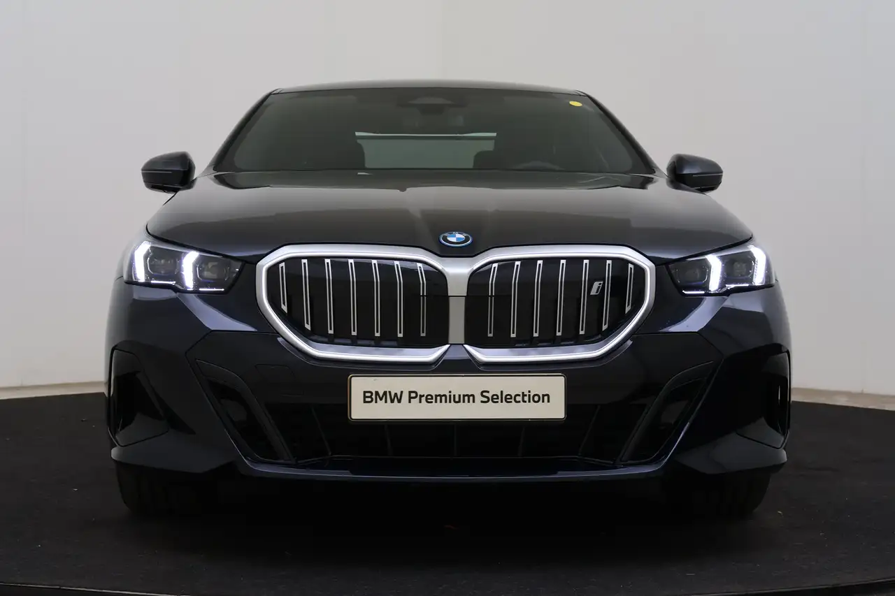 BMW i5 2026