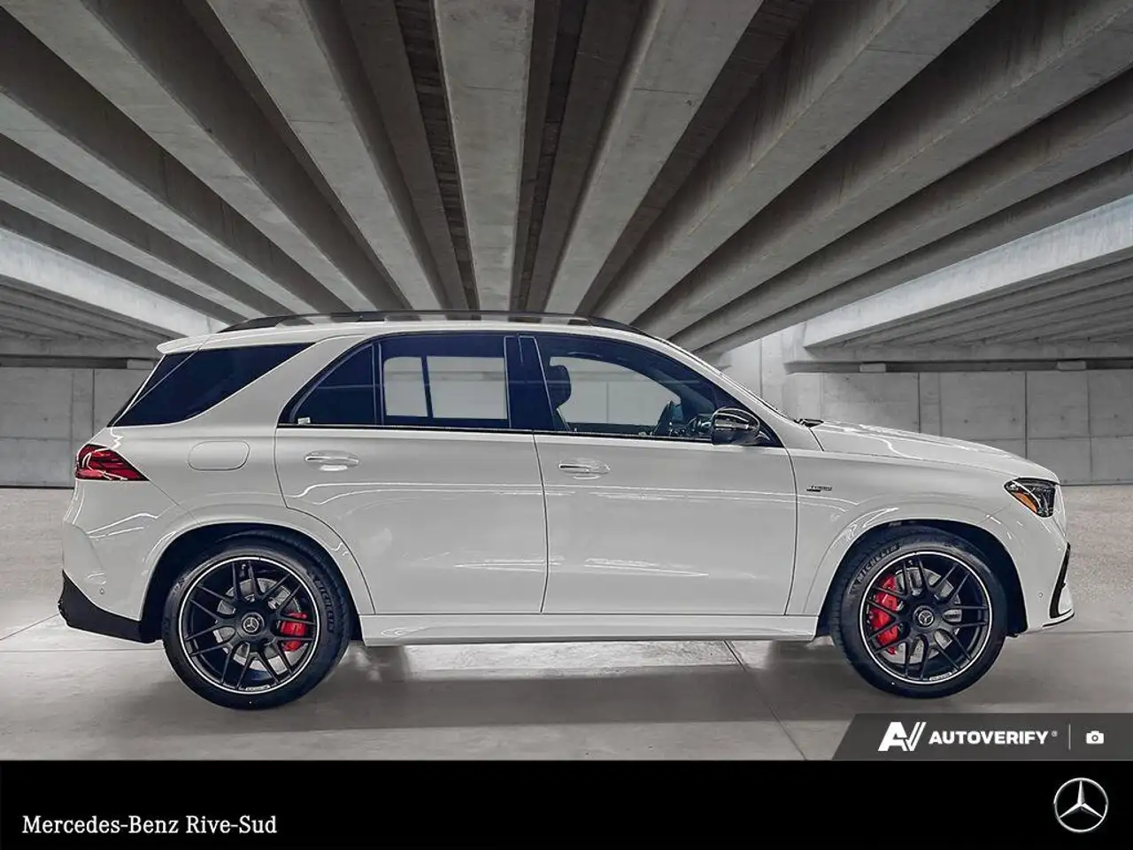 Mercedes-Benz GLE снимка Mercedes-Benz GLE