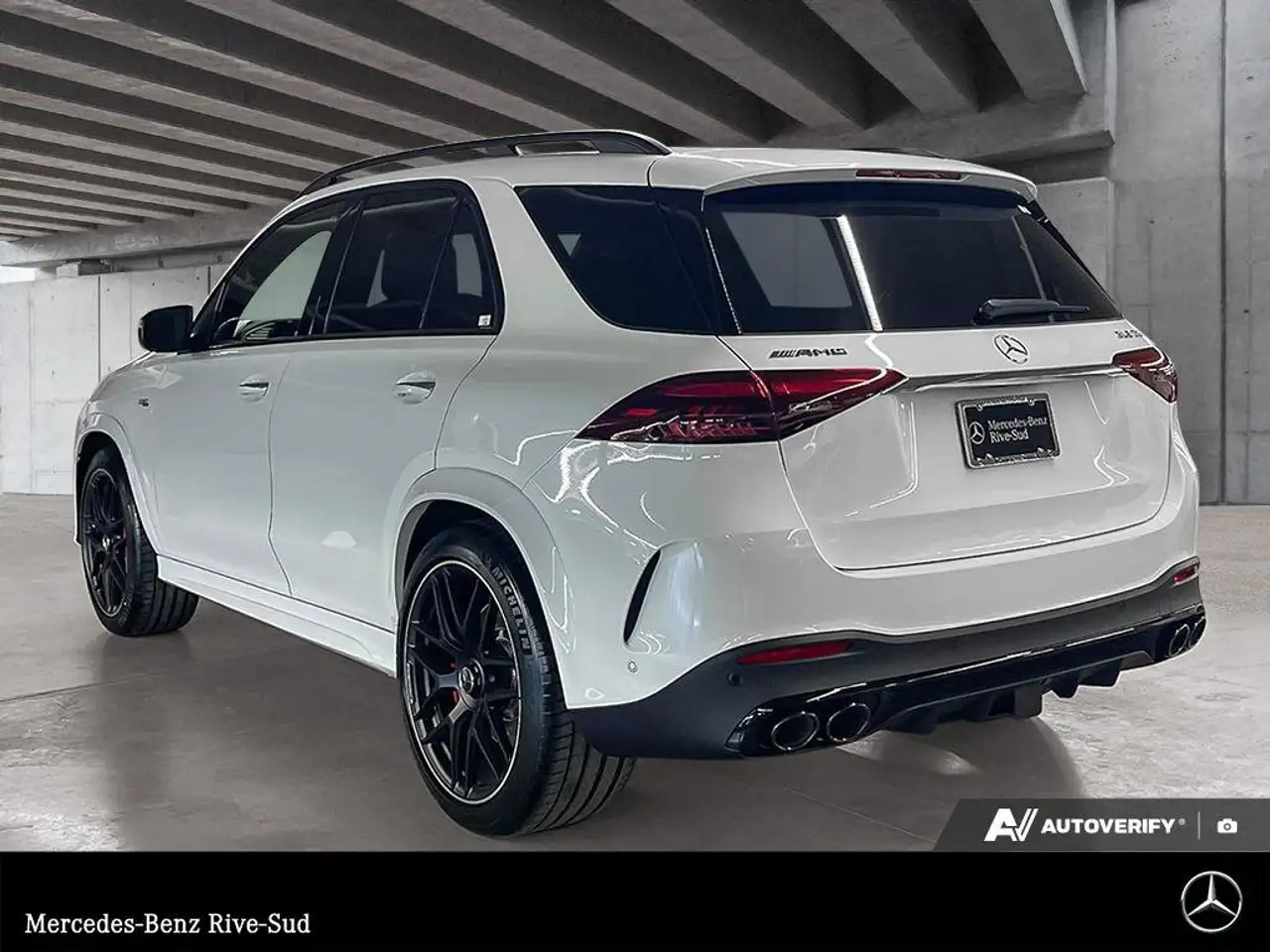 Mercedes-Benz GLE снимка Mercedes-Benz GLE