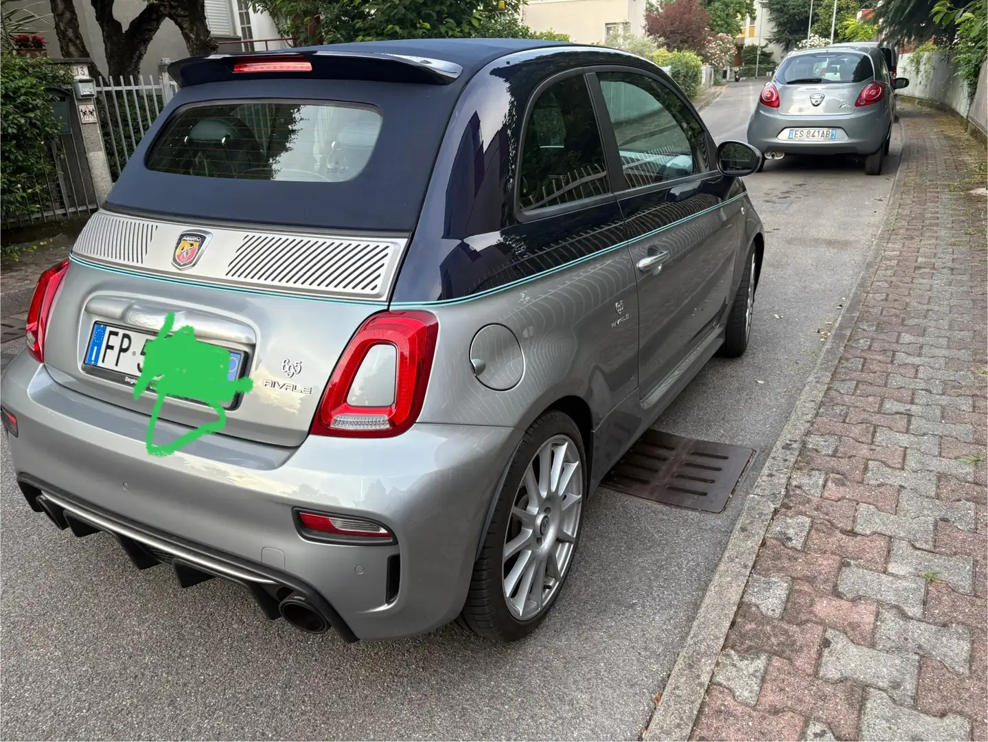 Abarth 695C 695C1.4 16v Rivale 180cv auto Albastru - 1