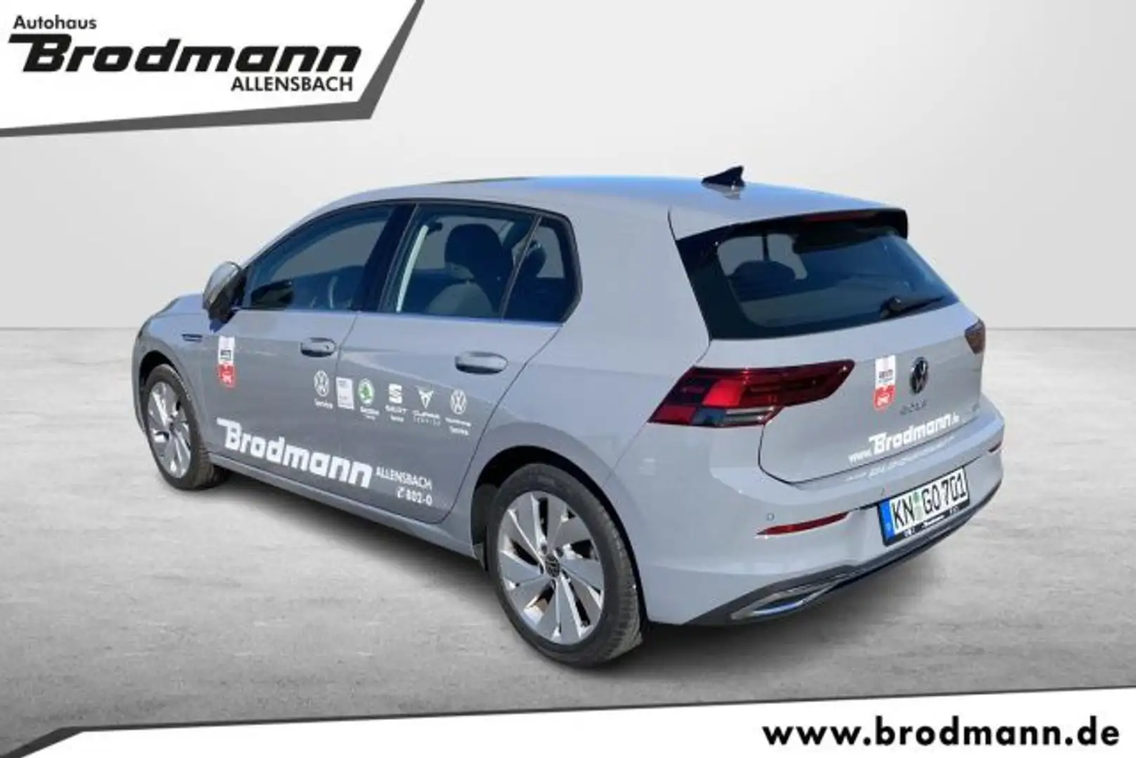 Volkswagen Golf VIII 1.5 eTSI Style DSG Navi-ACC-RFK-LED-eSit Grau - 2
