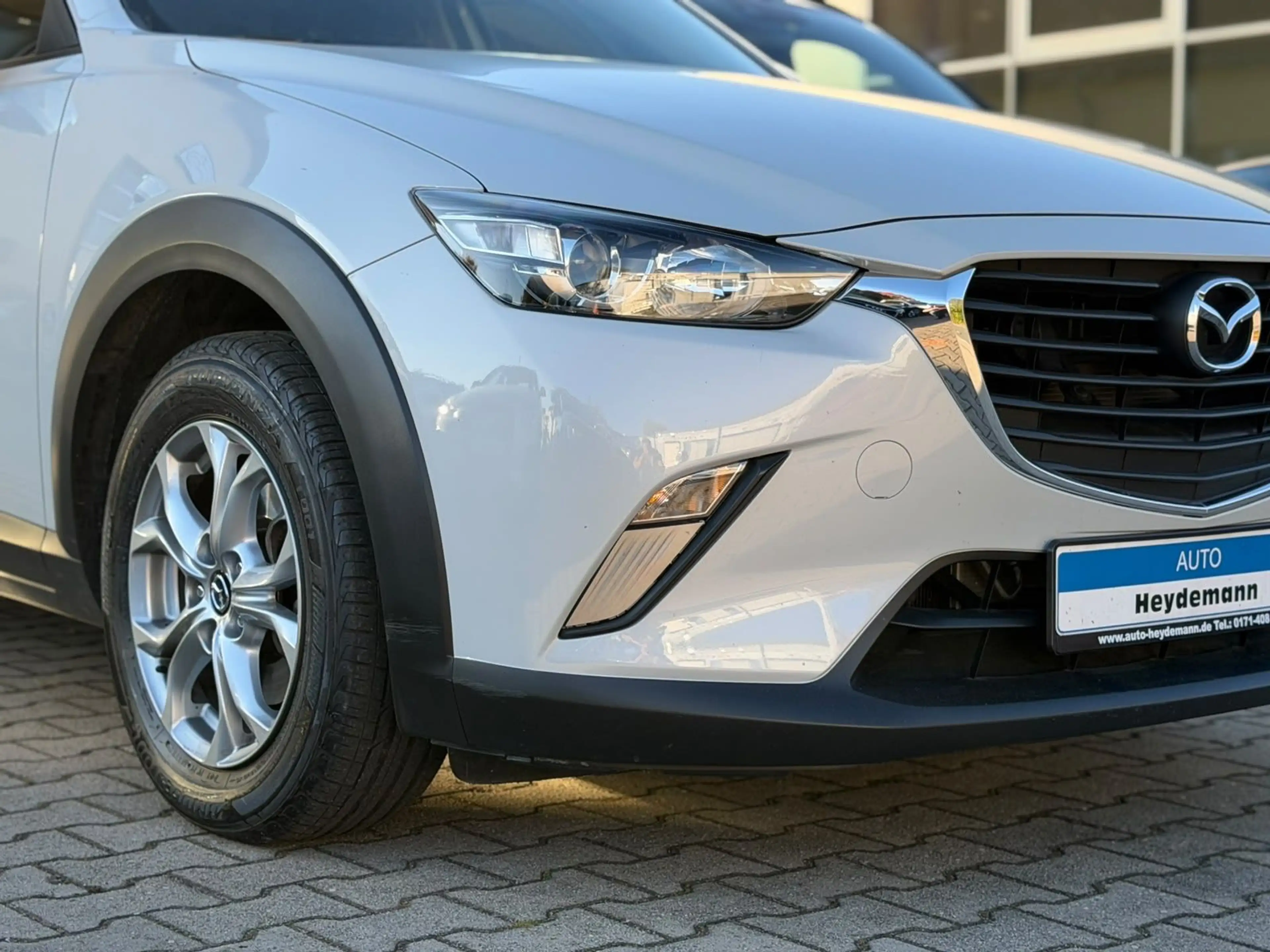 Mazda CX-3 Center-Line — photo 11