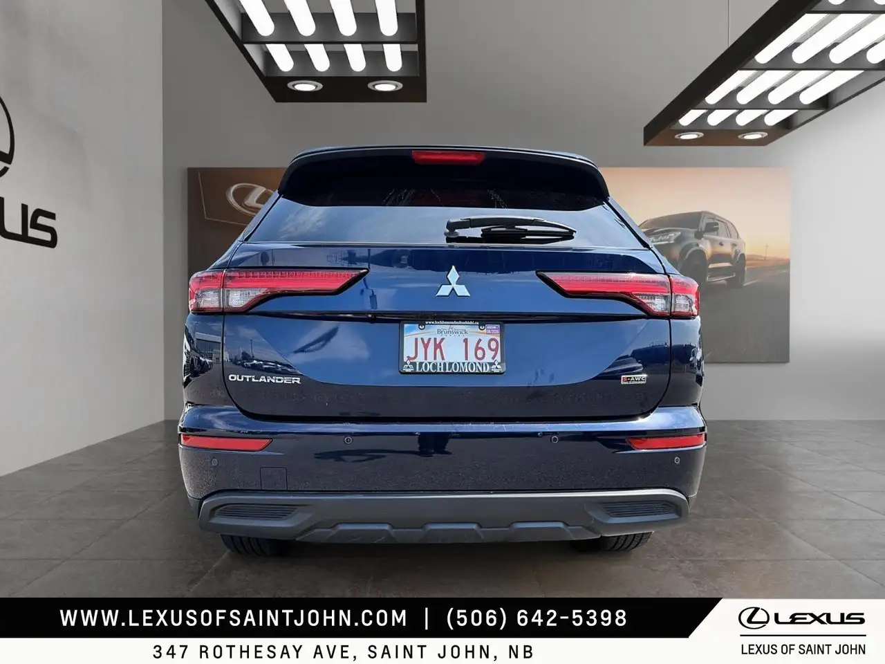 Mitsubishi Outlander photo Mitsubishi Outlander