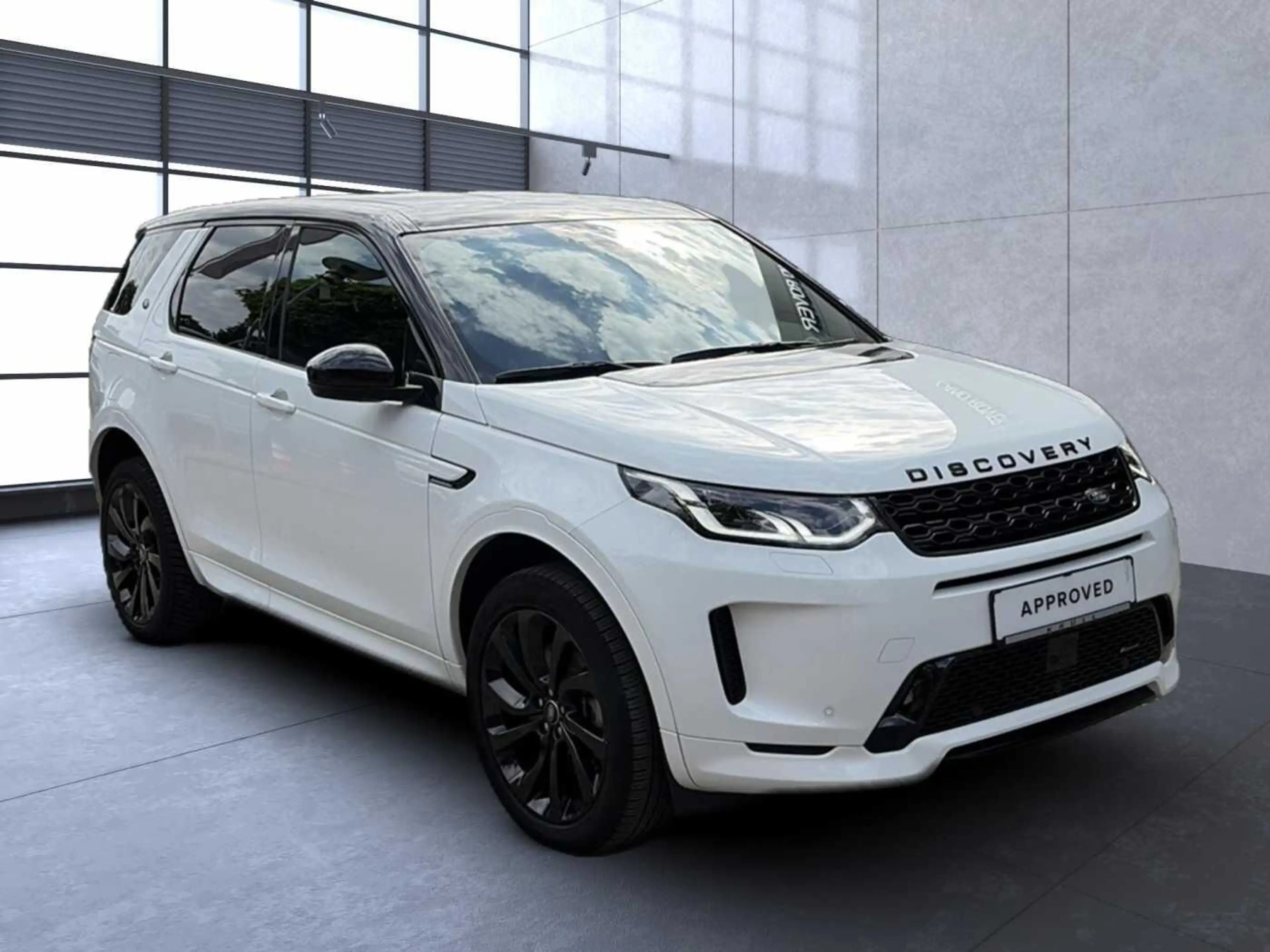 Land Rover Discovery Sport D200 R-Dyn SE AHK*20"*SitzHZG — photo 3