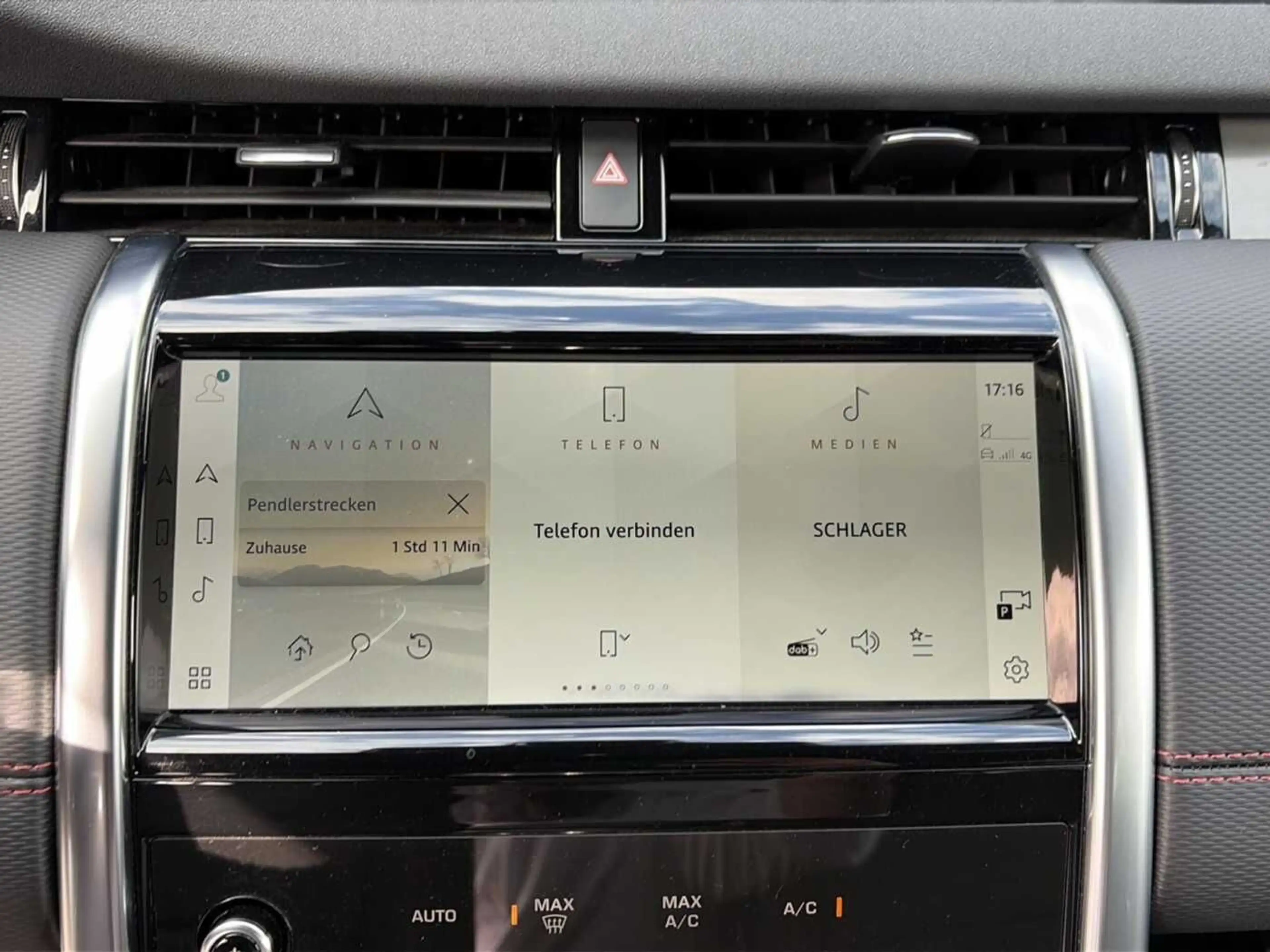 Land Rover Discovery Sport D200 R-Dyn SE AHK*20"*SitzHZG — photo 12