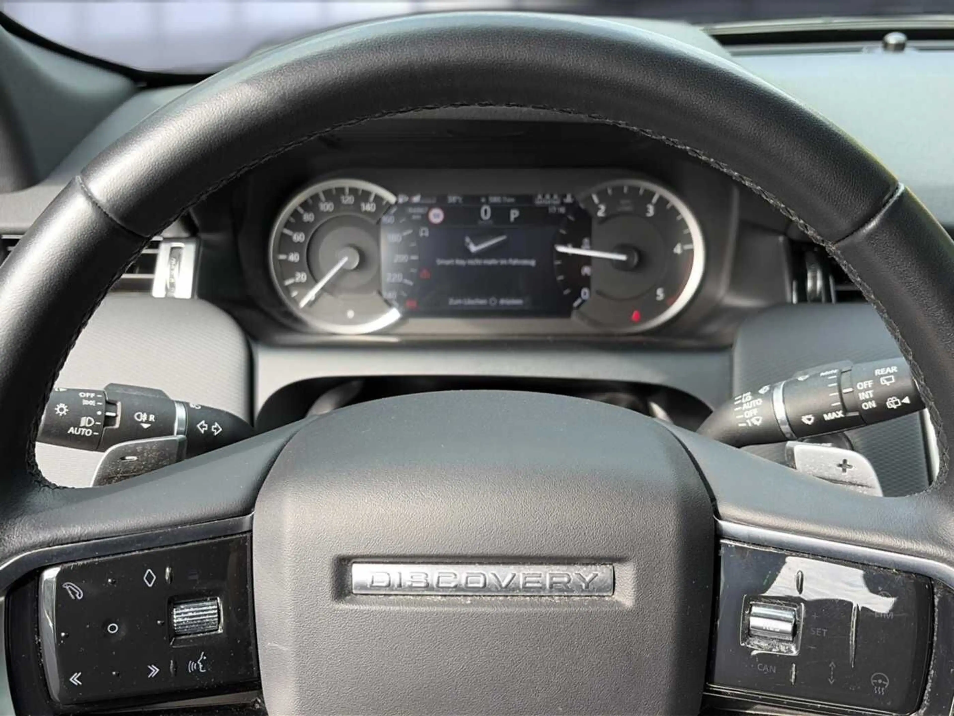 Land Rover Discovery Sport D200 R-Dyn SE AHK*20"*SitzHZG — photo 11