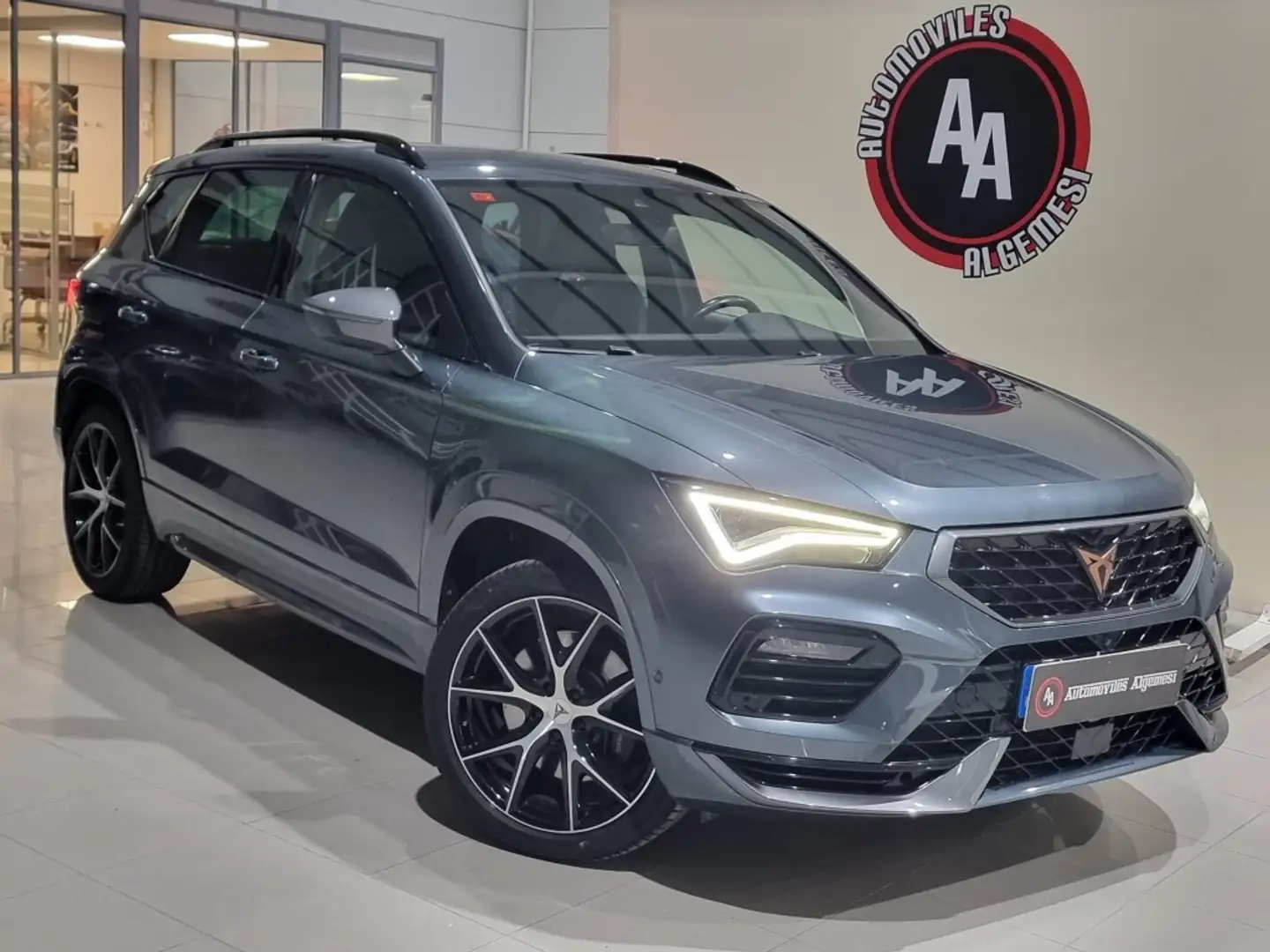 CUPRA Ateca 2.0 TSI 300 DSG 4Drive Grau - 1
