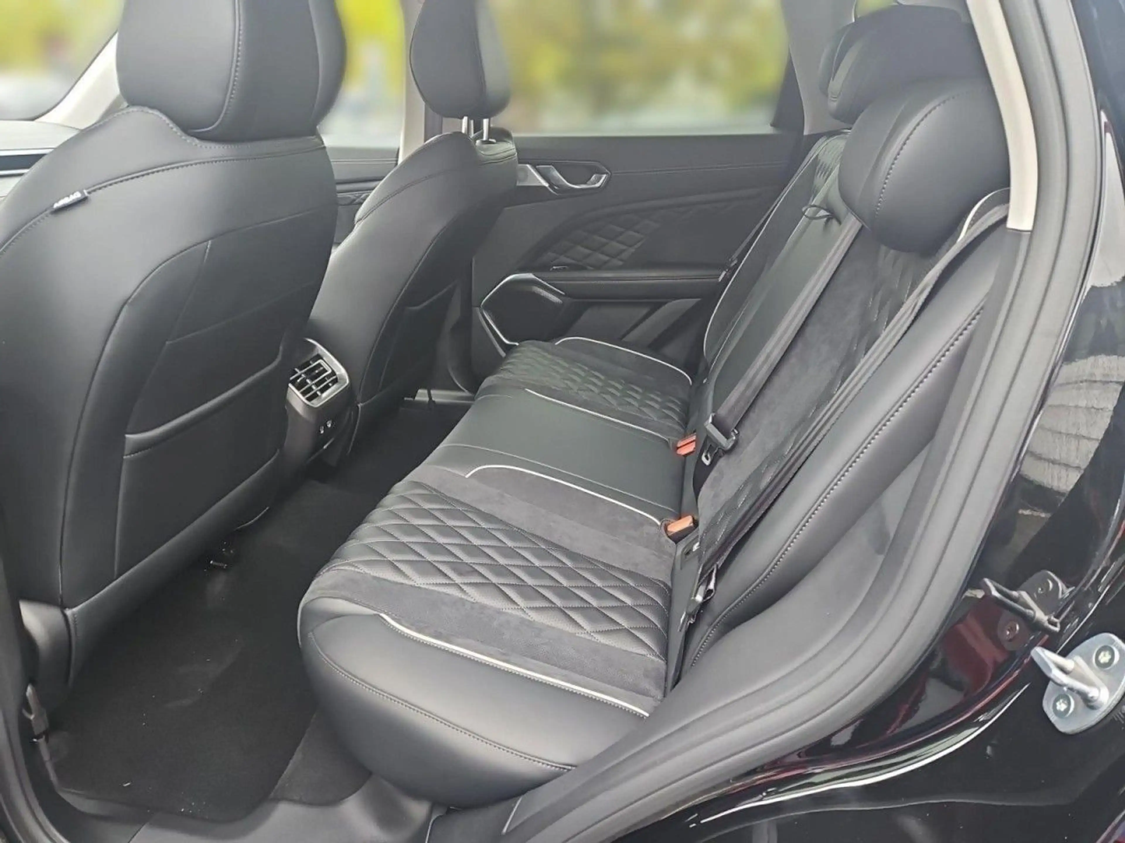 GWM WEY 03 2.0 PHEV Luxury el. Reichweite 113km Klima Navi — photo 13