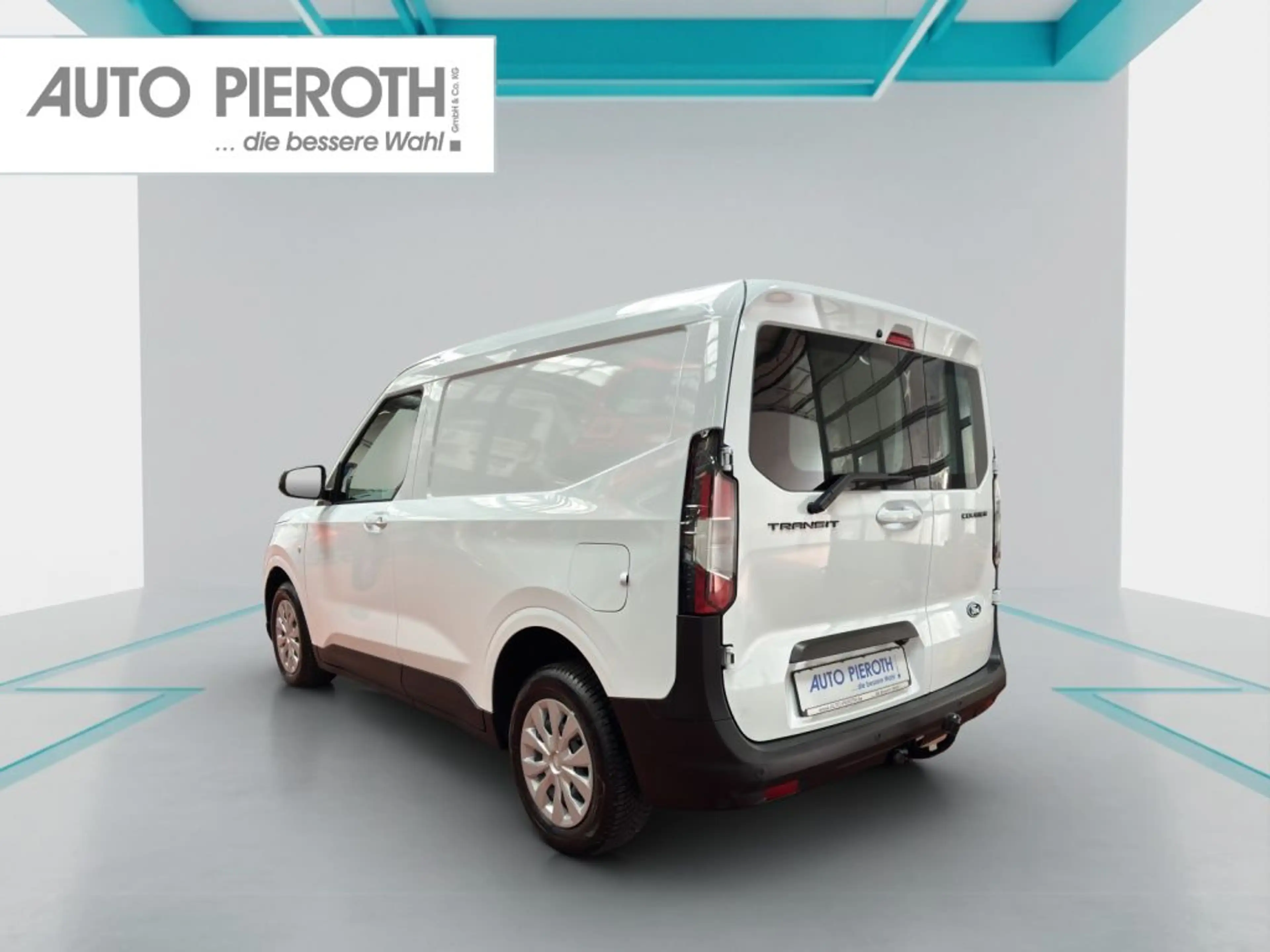 Ford Transit Courier 1,0 l EcoBoost Aut. Trend — photo 2