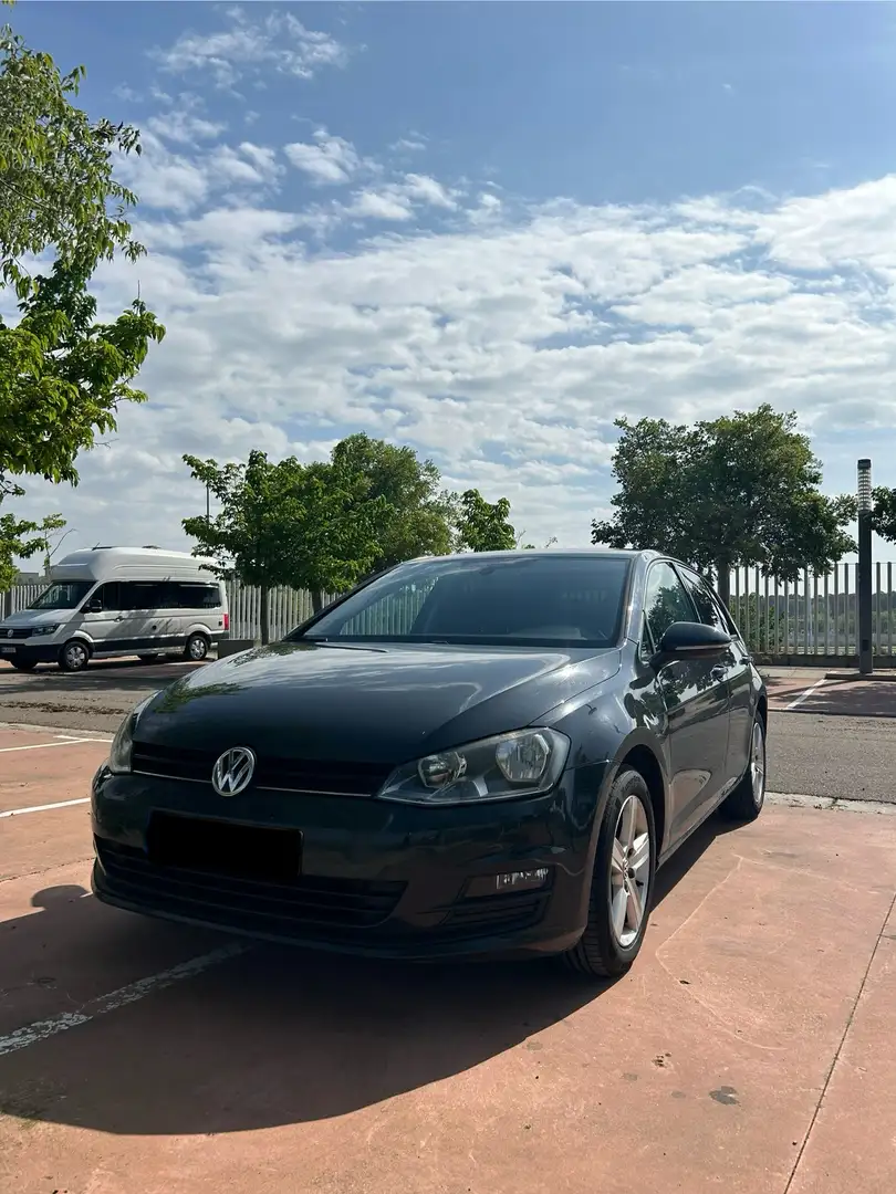 Volkswagen Golf 1.6TDI CR BMT Advance 105 - 1