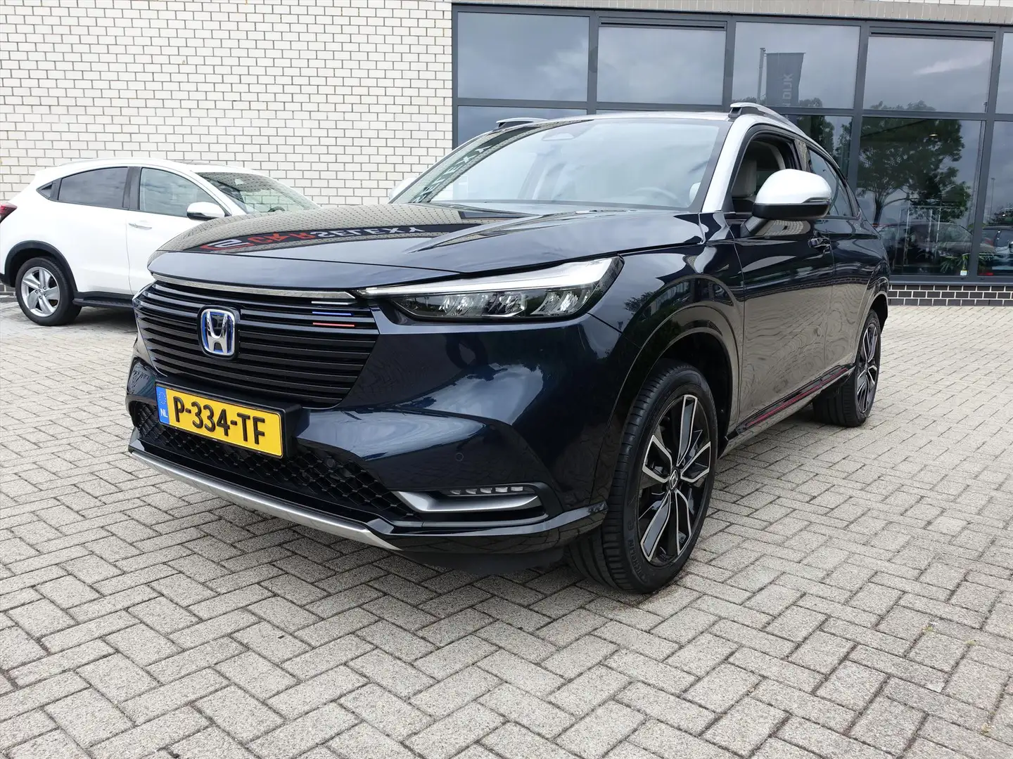 Honda HR-V 1.5 i-MMD 131pk CVT Advance Style Trekhaak Azul - 2