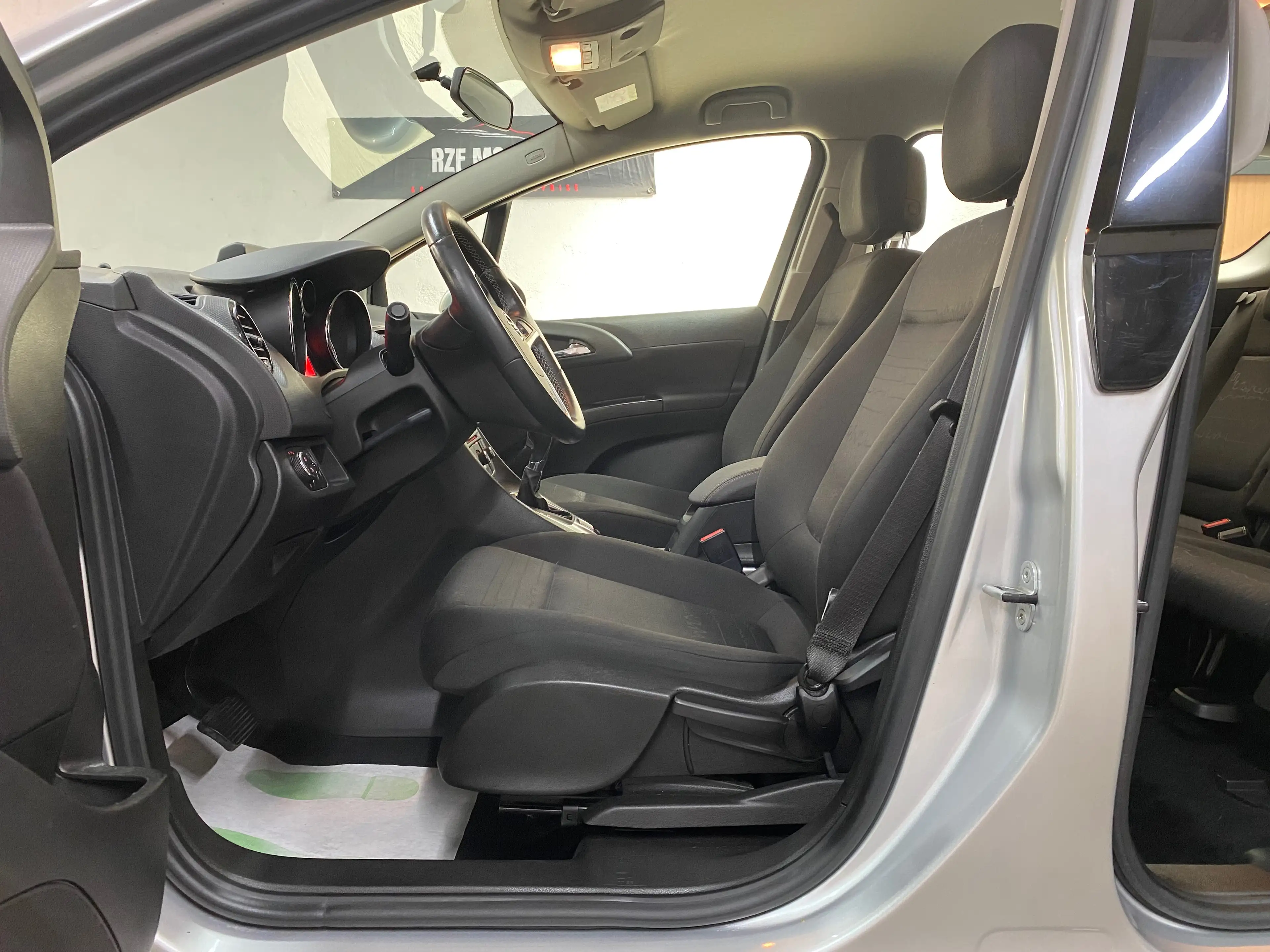Opel Meriva Meriva 1.4 Turbo Cosmo — photo 7