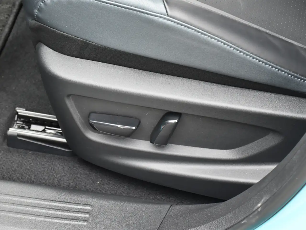 Nissan Leaf снимка Nissan Leaf