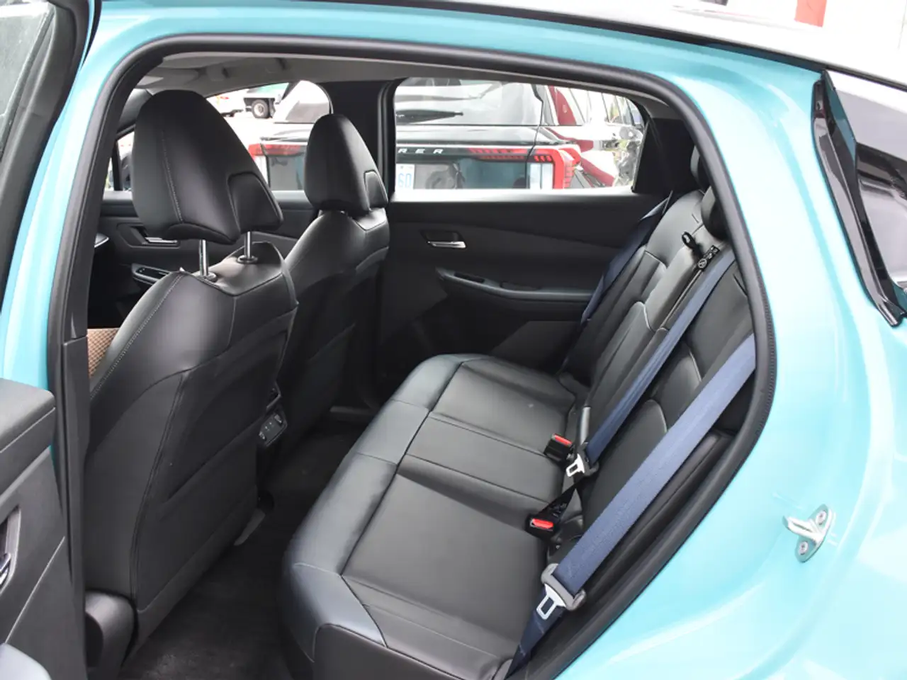Nissan Leaf снимка Nissan Leaf