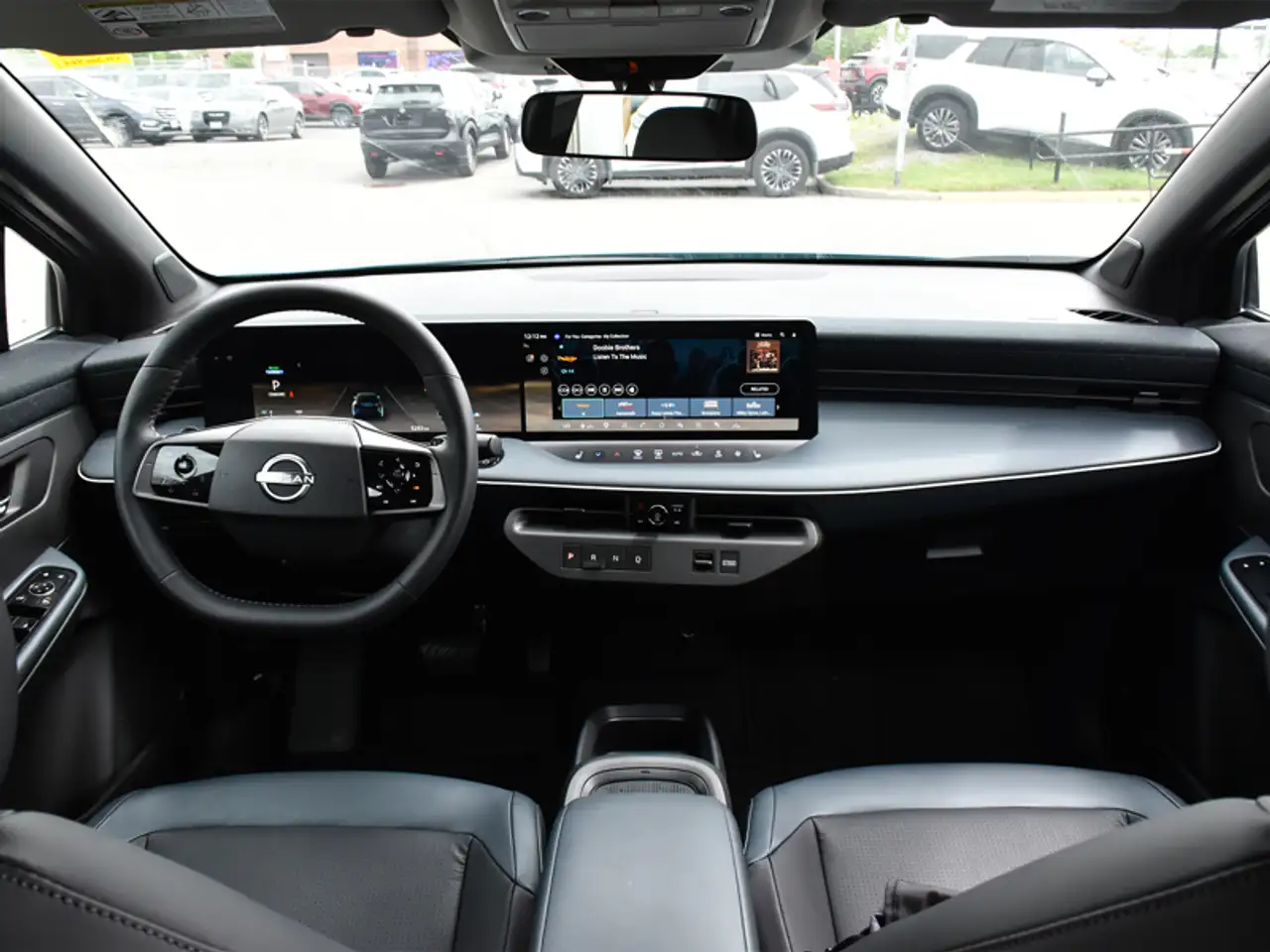 Nissan Leaf снимка Nissan Leaf