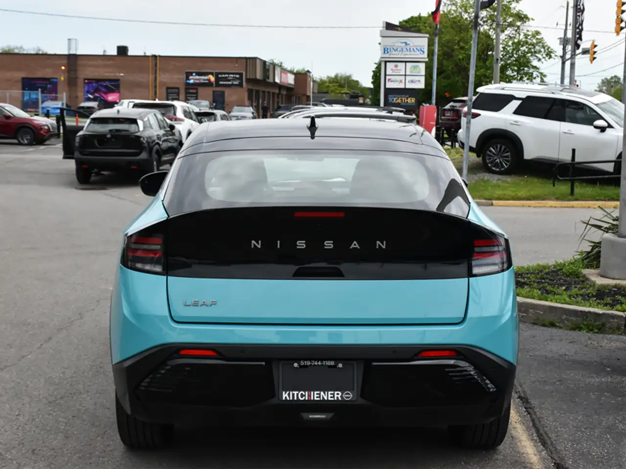 Nissan Leaf снимка Nissan Leaf