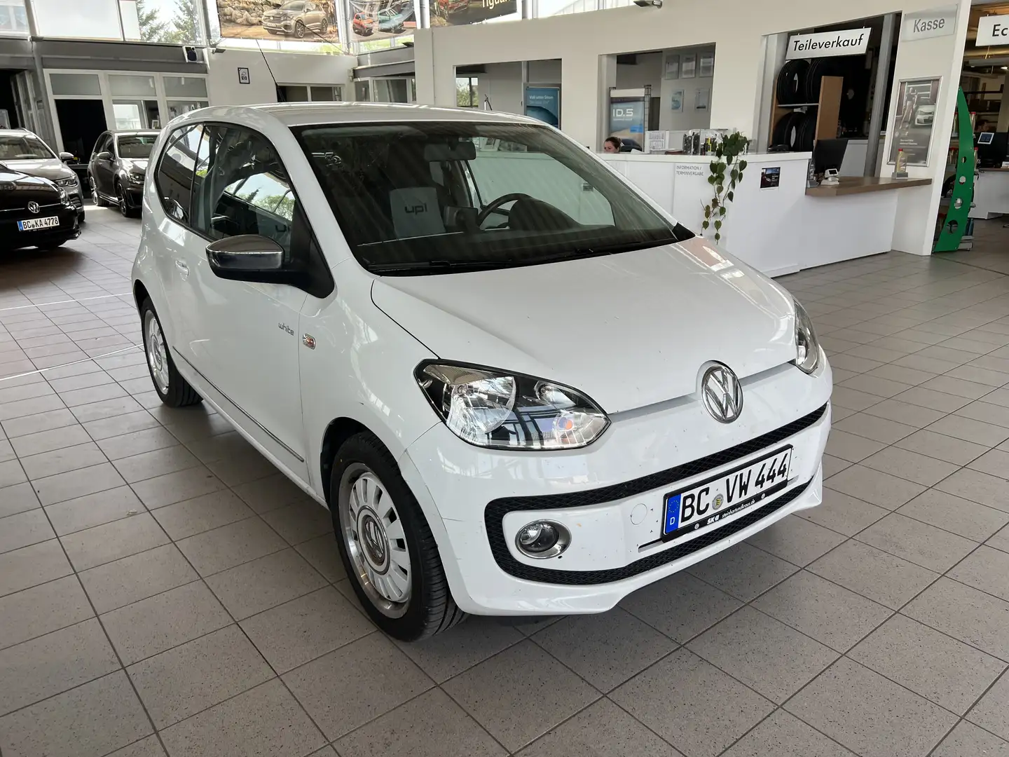Volkswagen up! 1,0 white up! #drive pack, Weiß - 2