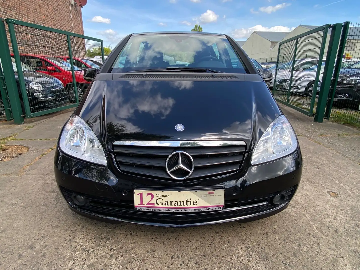 Mercedes-Benz A 160 Aut.+Sitzheizung+PDC+Allwetterräder+AHK Schwarz - 2