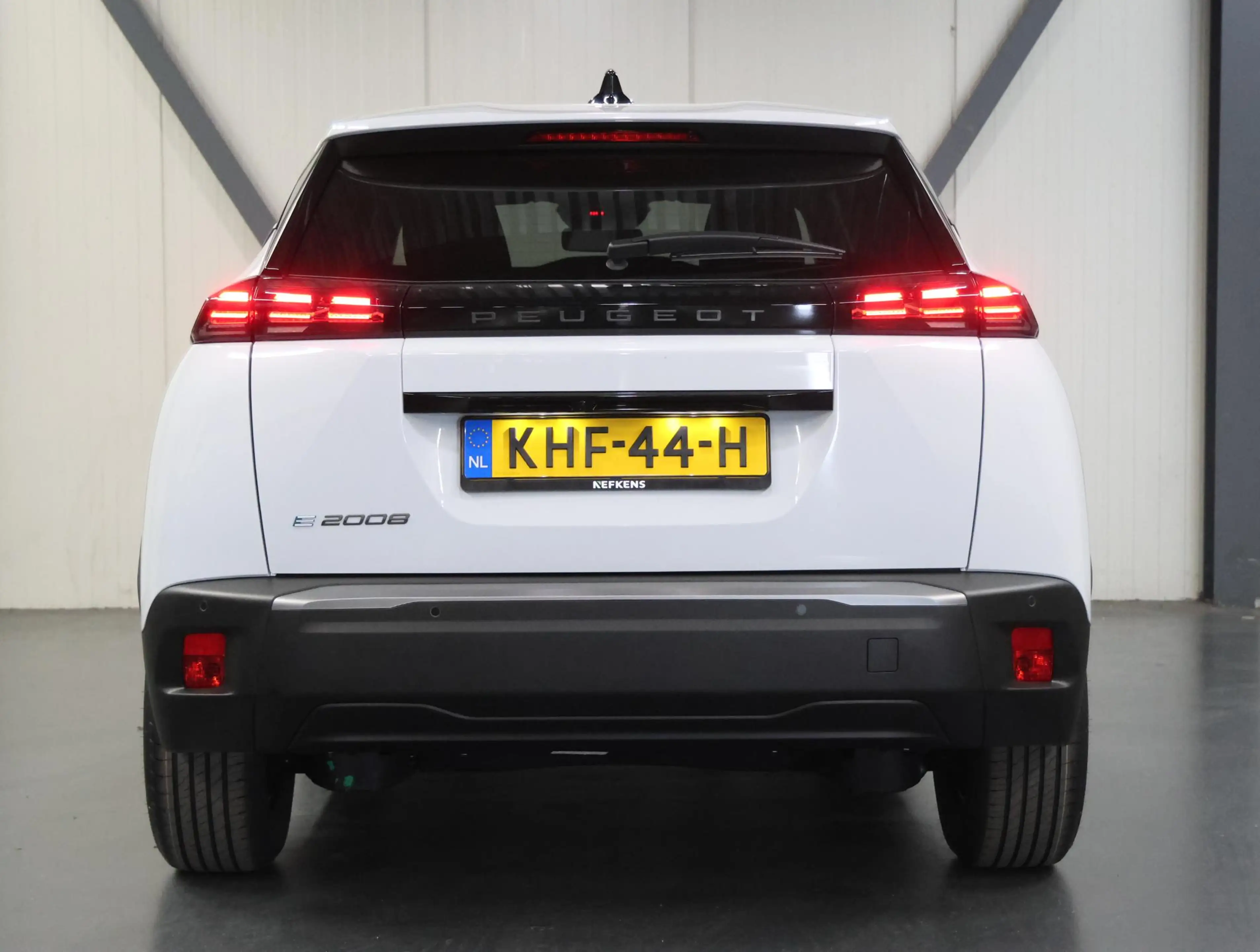 Peugeot e-2008 EV Business 54 kWh 156PK | 1ste eigenaar | AppleCa — photo 8